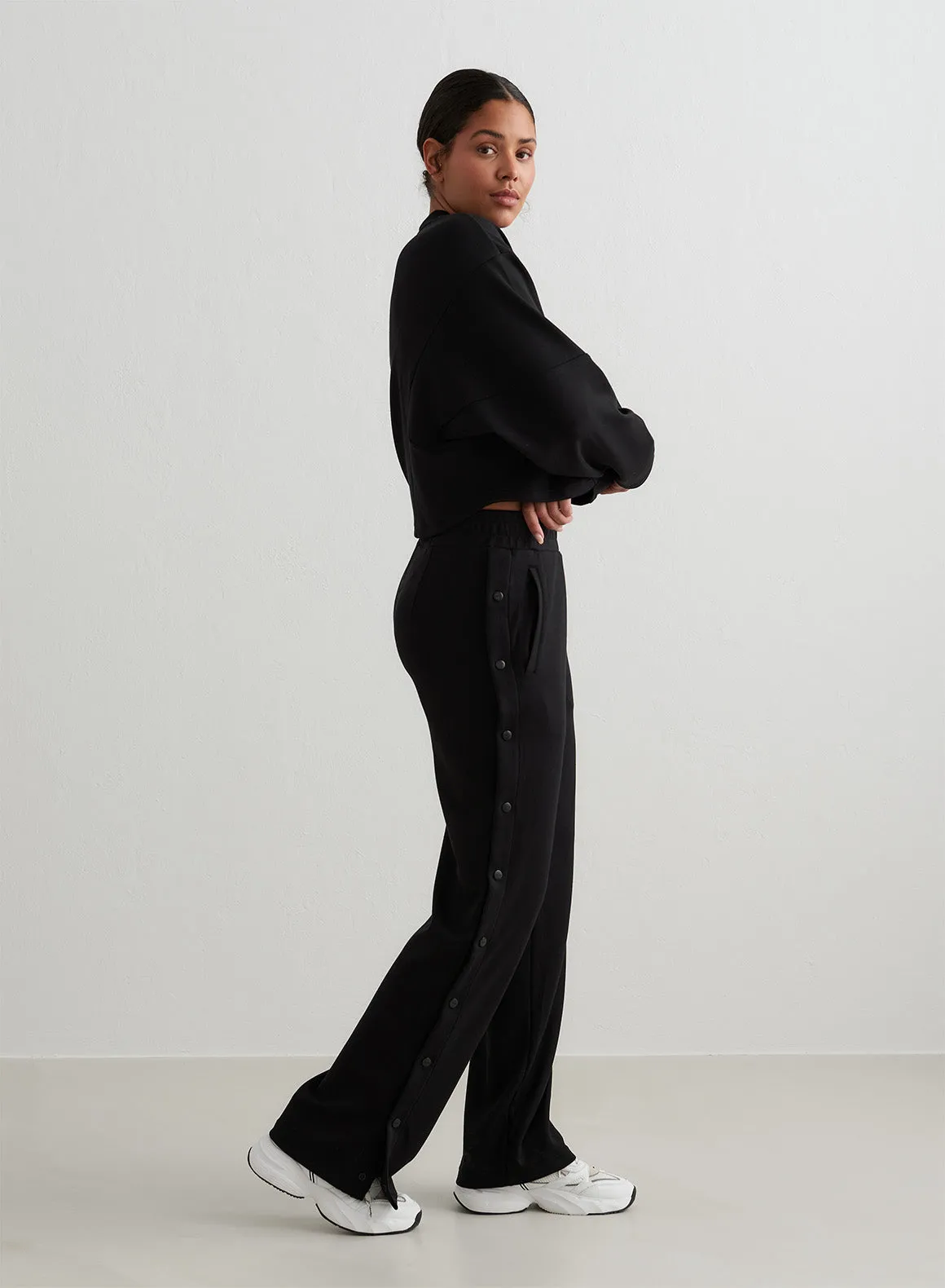 Black Comfy Buttoned Pants sold by Aimn product image thumbnail 5
