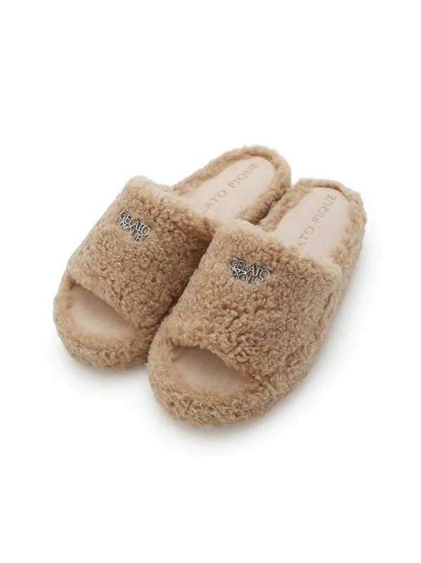 Logo Boa Fleece Room Shoes made by Gelato Pique