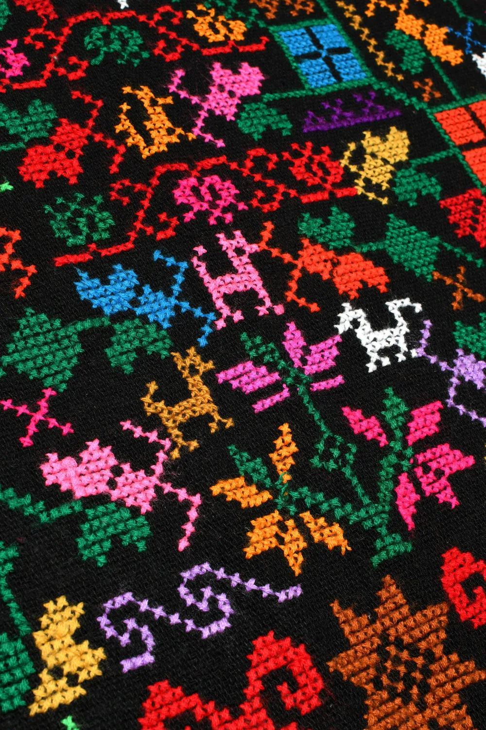 Embroidery Shawl - Arbol De La Vida (Tree of Life) E sold by Chamula product image thumbnail 2