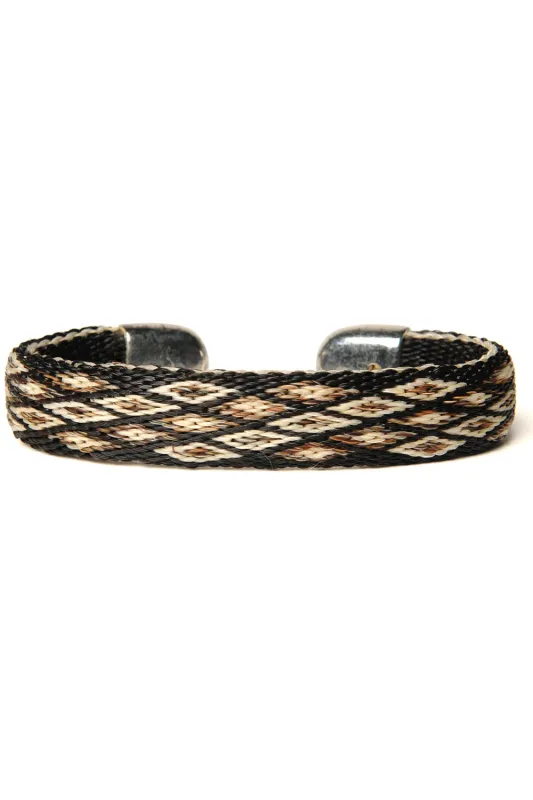 Bendable Horsehair Bracelet - BLK / NAT x WHT sold by Chamula