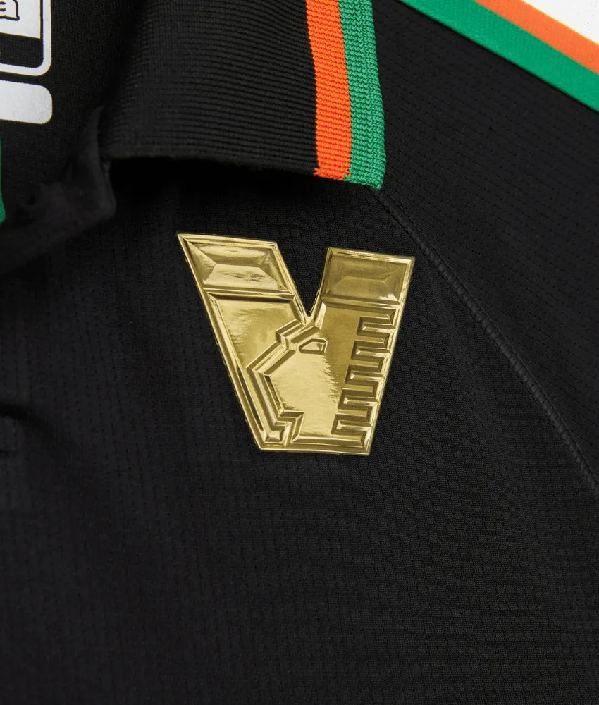 VENEZIA 2022/23 HOME KIT LONG SLEEVE sold by False9Fits product image thumbnail 3