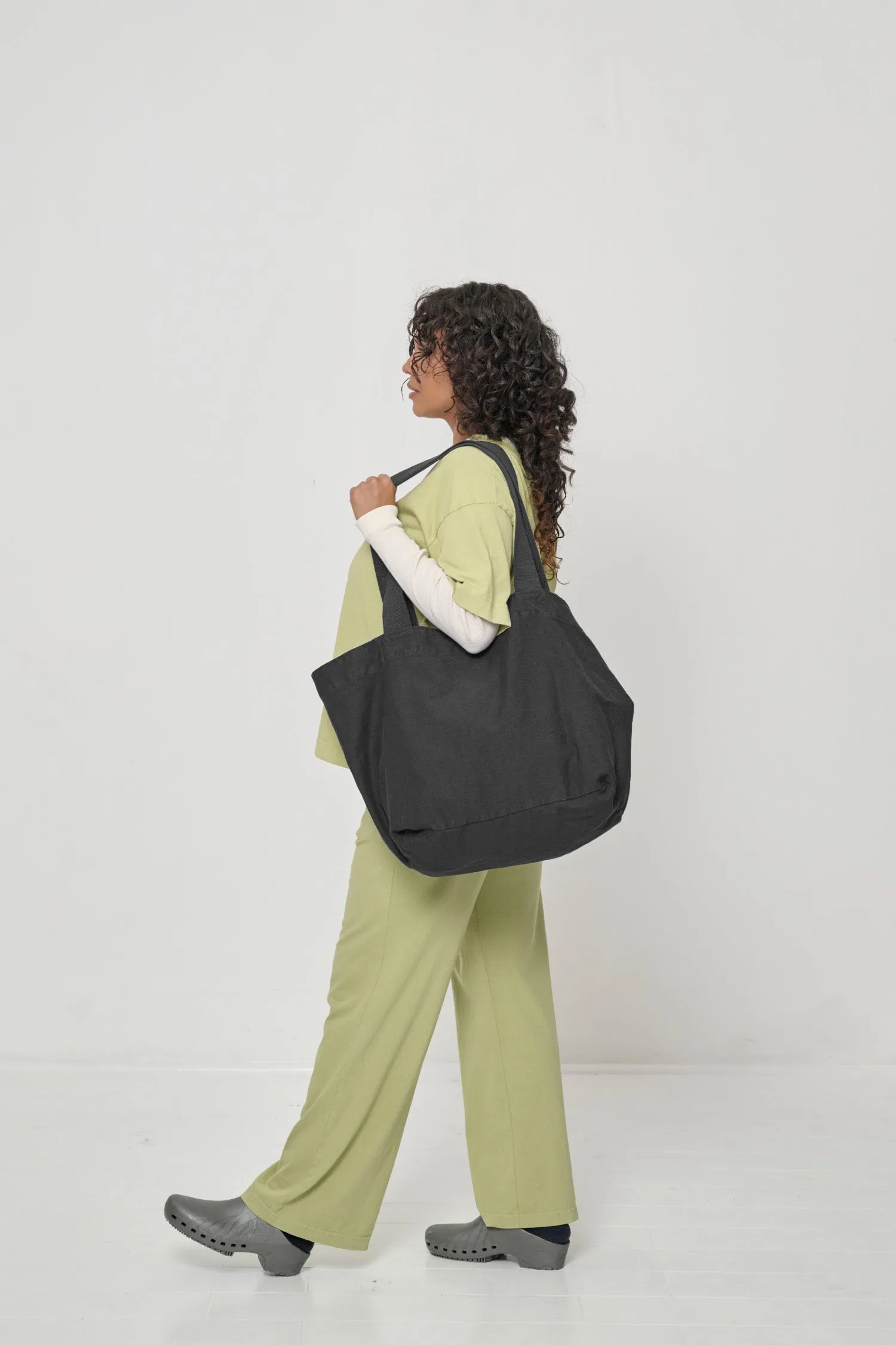 Big Tote sold by Everybody.World product image thumbnail 5