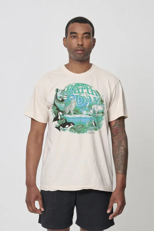 Official Earth Day Trash Tee sold by Everybody.World