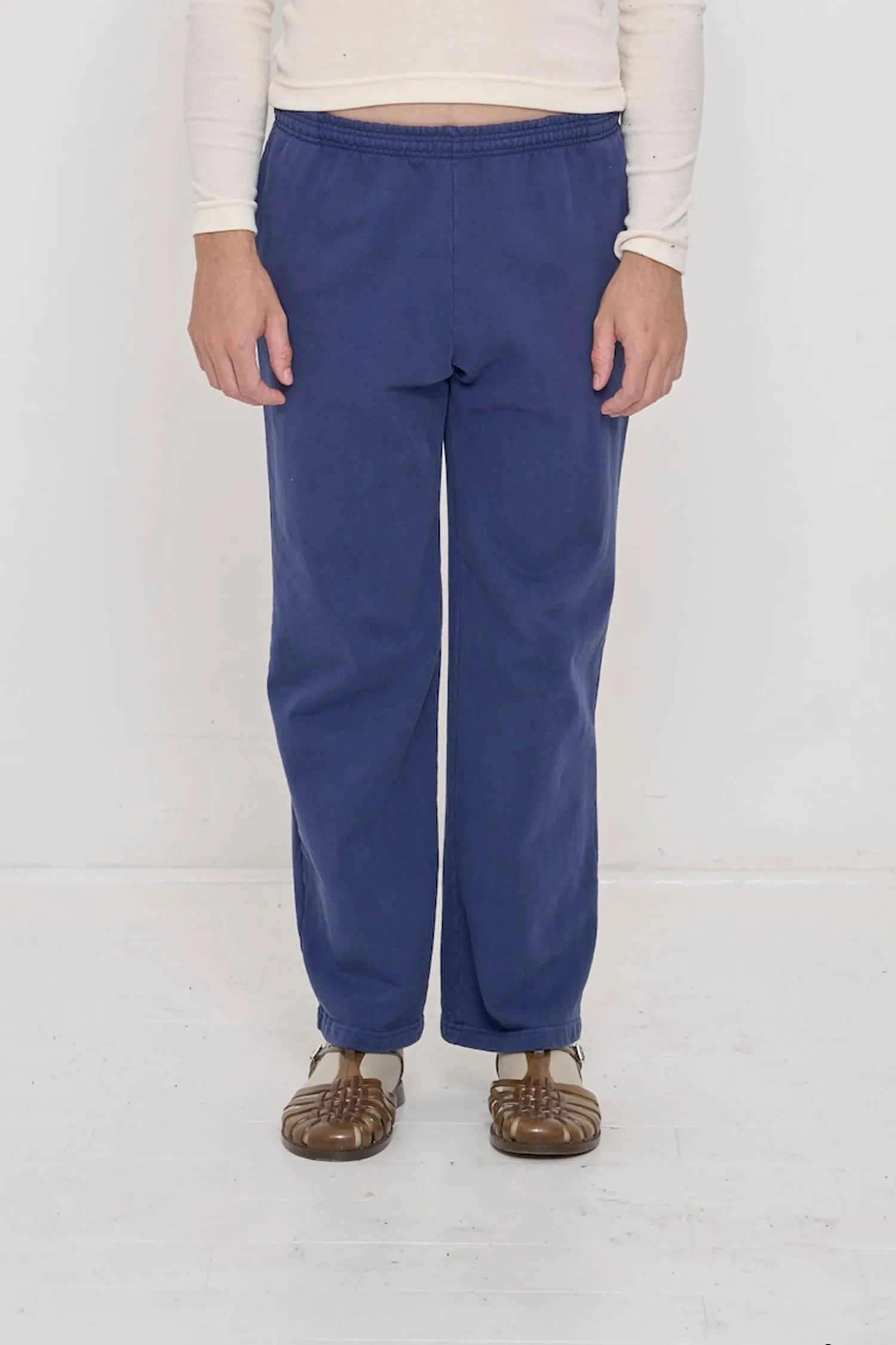 Trash Fleece Apartment Pants sold by Everybody.World product image thumbnail 2