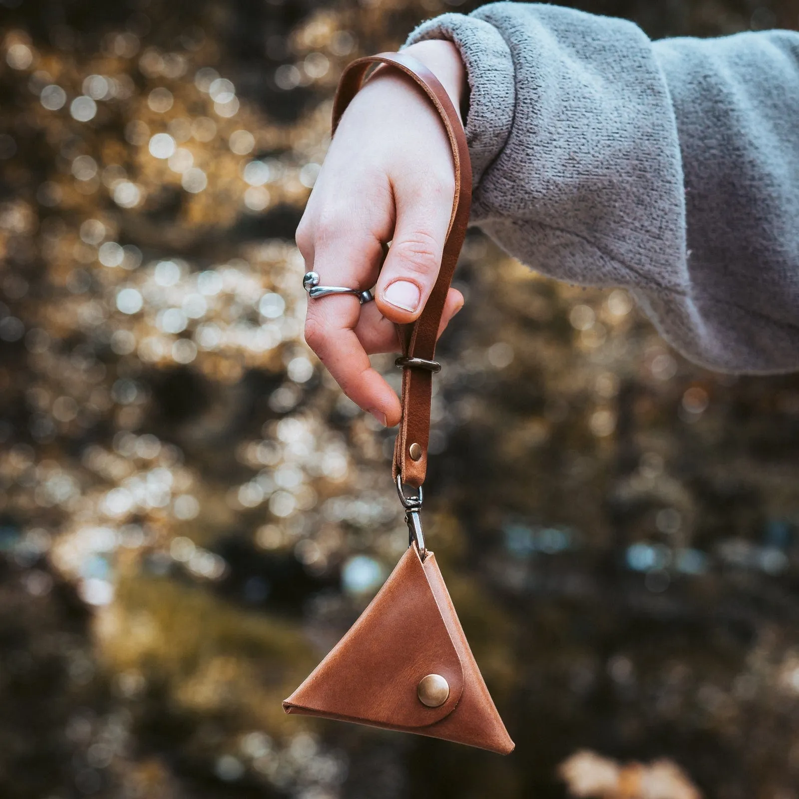 Leather Triangle Pouch sold by Popov Leather product image thumbnail 2
