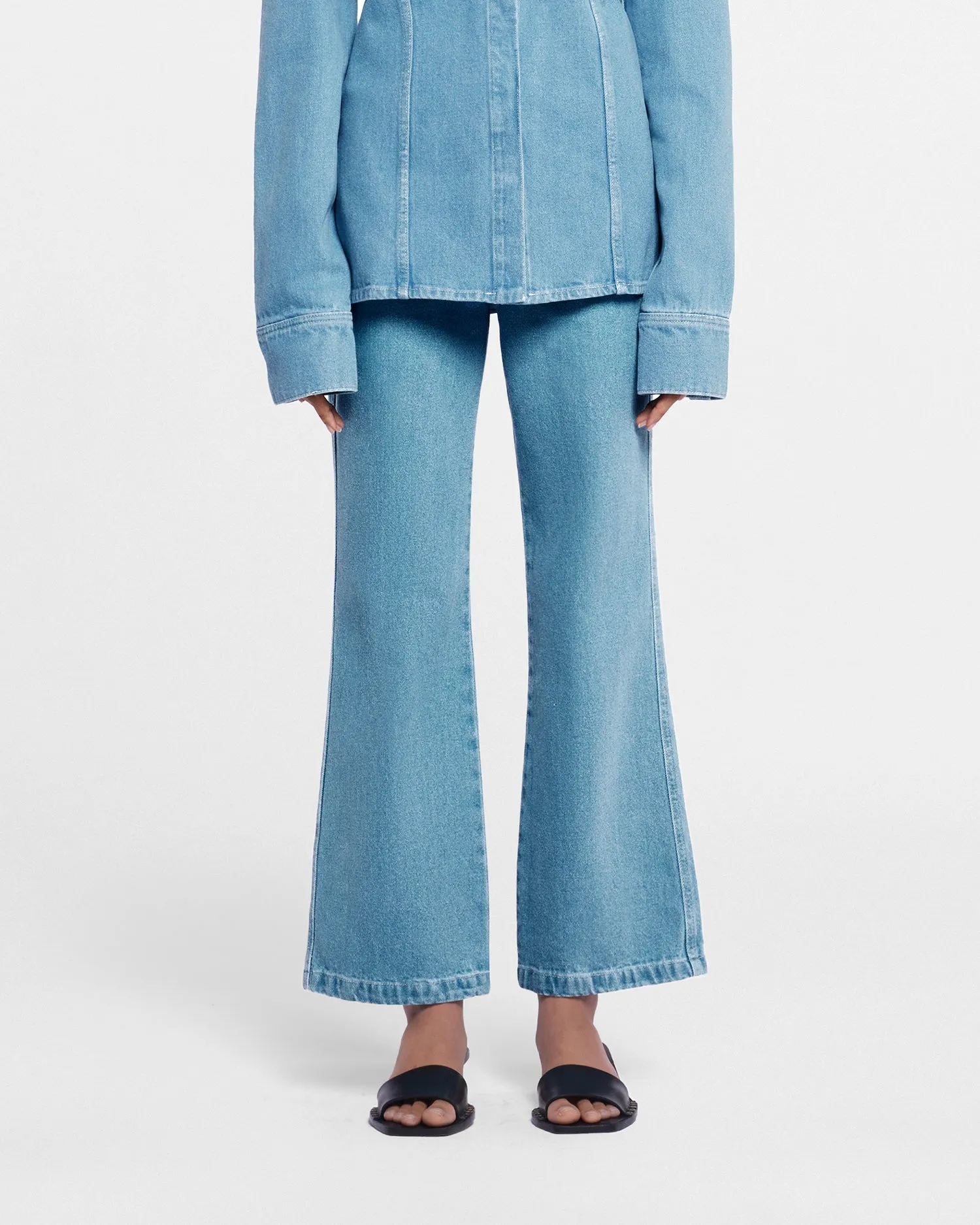 Zoey - Cropped Kick-Flare Jeans - Eco Light Wash sold by Nanushka product image thumbnail 3