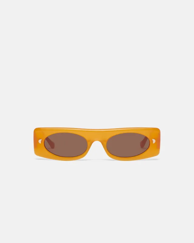 Ruthie - Bio-Plastic Visor Sunglasses - Orange Merino made by Nanushka