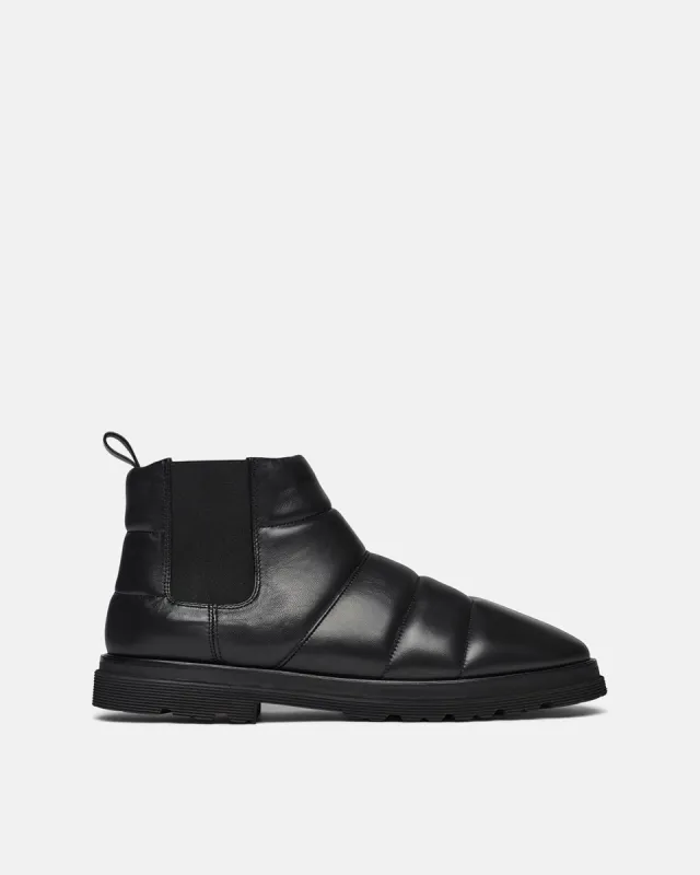 Bede Mens - Rounded Toe Boot - Black made by Nanushka