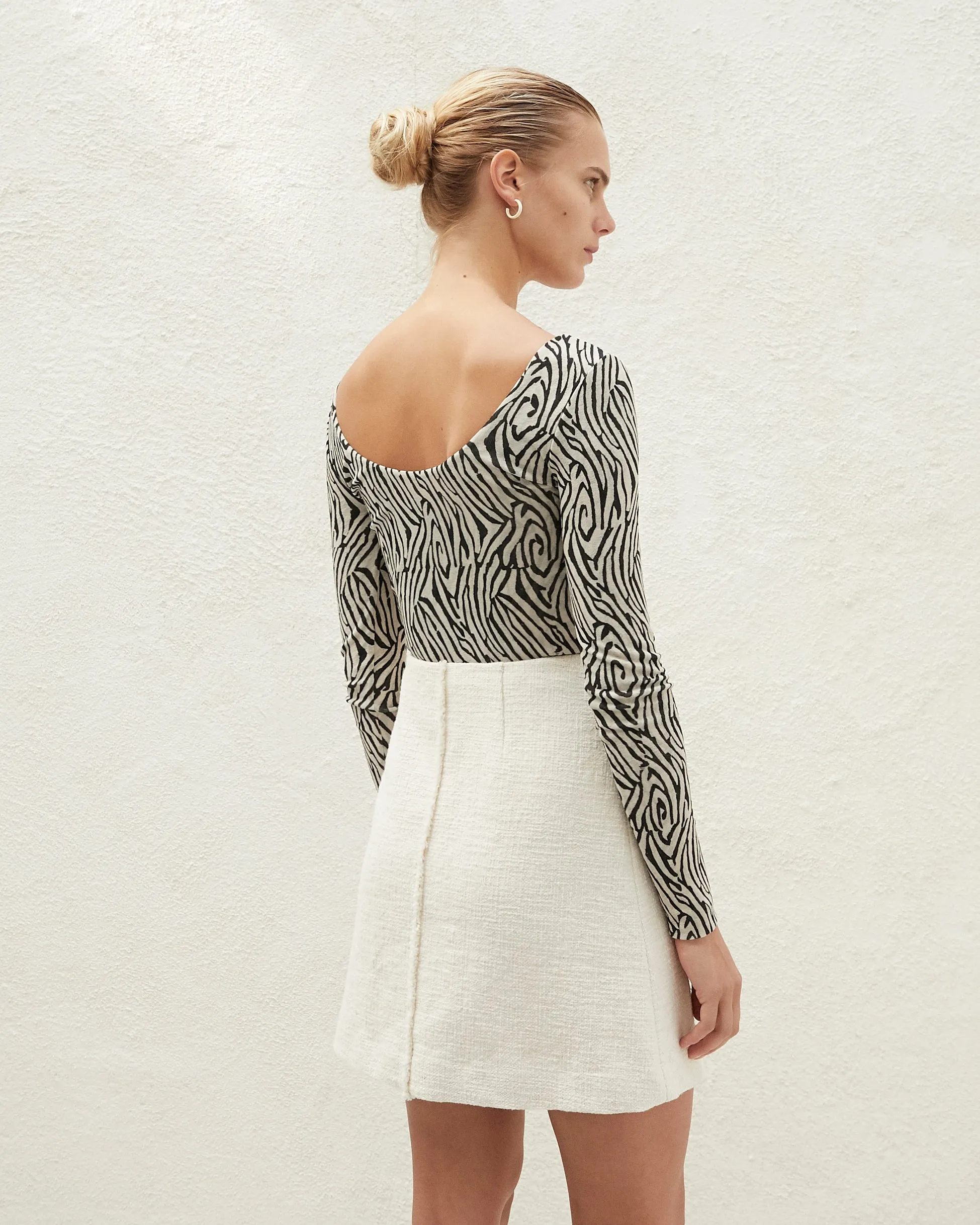 Delaney - Mini Wrap Skirt - Creme sold by Nanushka product image thumbnail 4