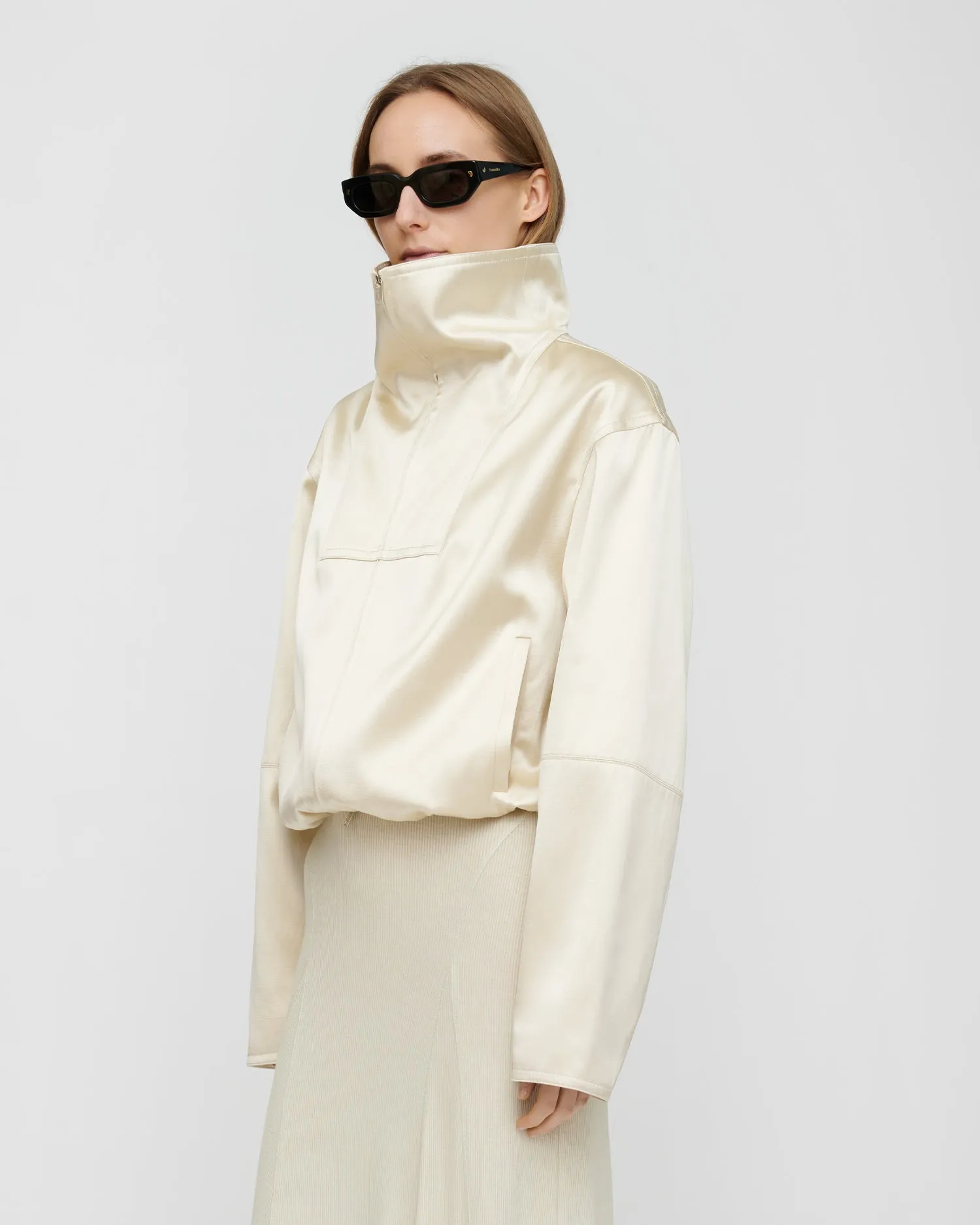 Alonza - Duchess Viscose Jacket - Creme sold by Nanushka product image thumbnail 2