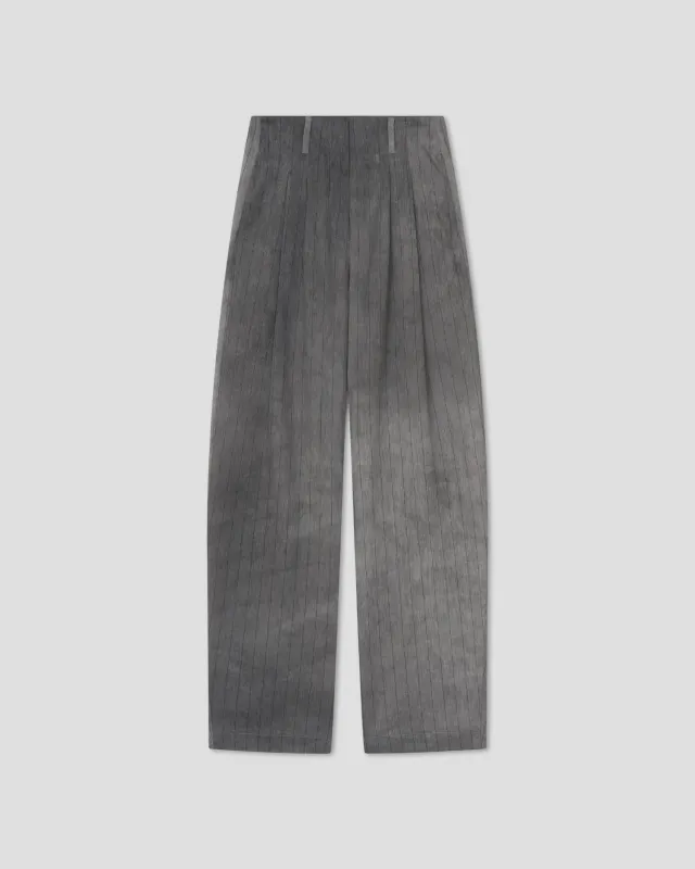 Hettie - Barrel leg pants - Grey made by Nanushka