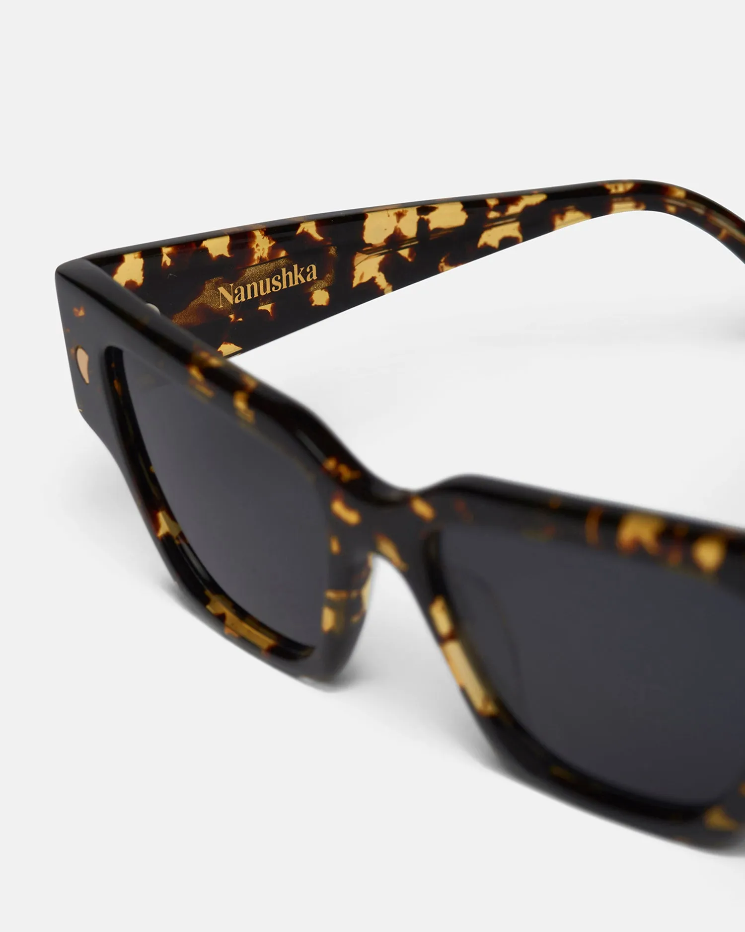 Sazzo - D-Frame Sunglasses - Tortoishell sold by Nanushka product image thumbnail 3