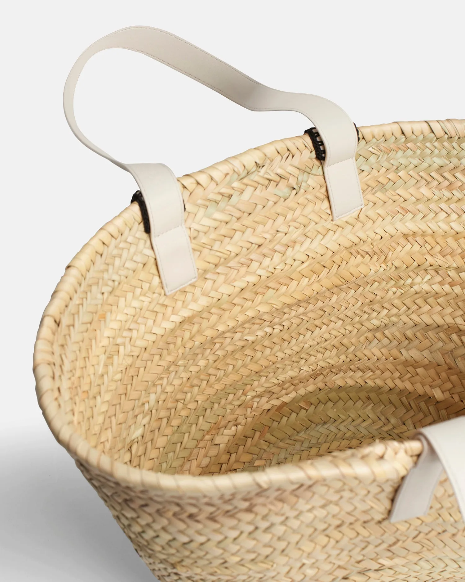 The Beach Bag - Raffia Tote - NaturalOff - NaturalOff WhiteBlack sold by Nanushka product image thumbnail 4