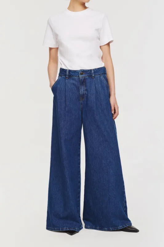 Martha Pleat Front Wide Leg Jeans sold by Aligne