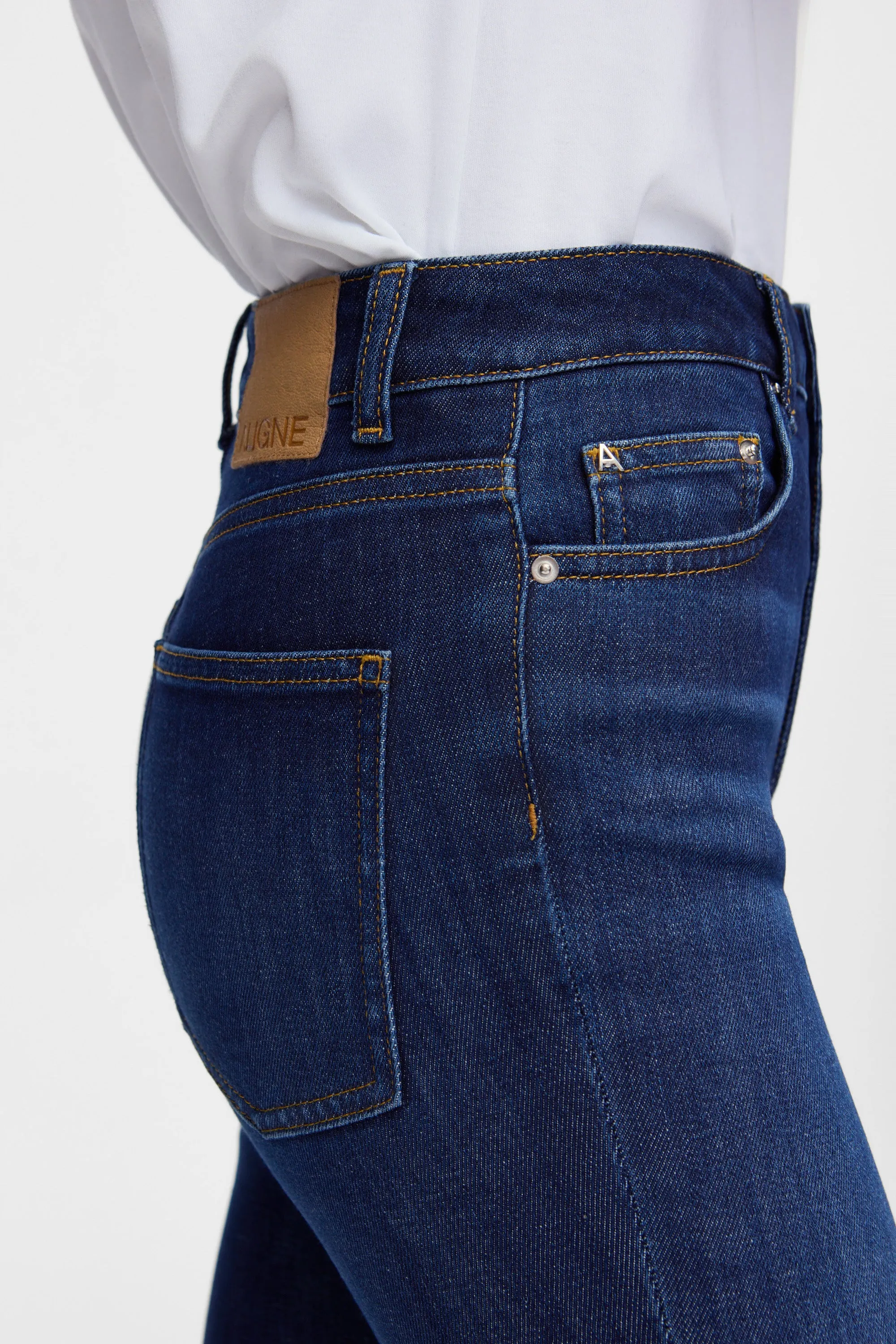 Mid Rise Skinny Jeans sold by Aligne product image thumbnail 3