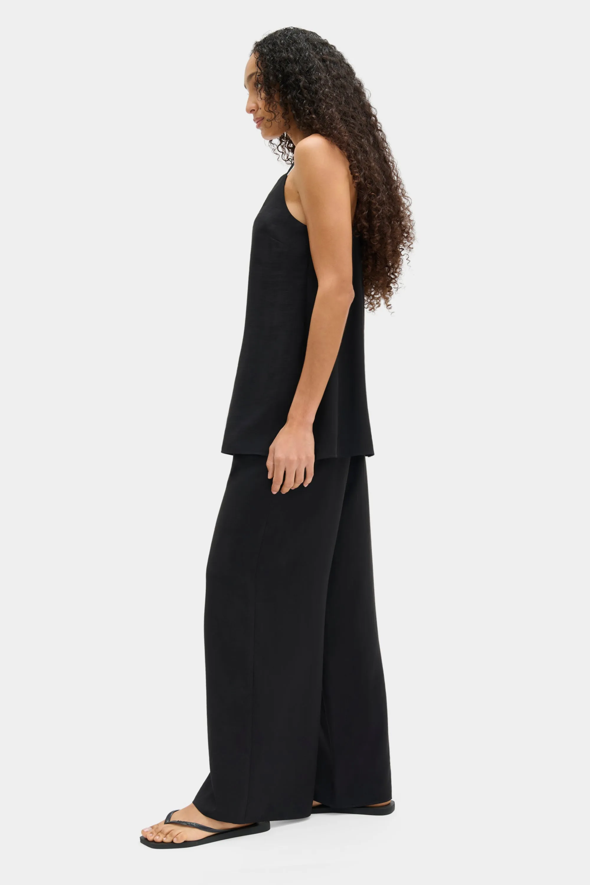 Lola Shell Top sold by Aligne product image thumbnail 2