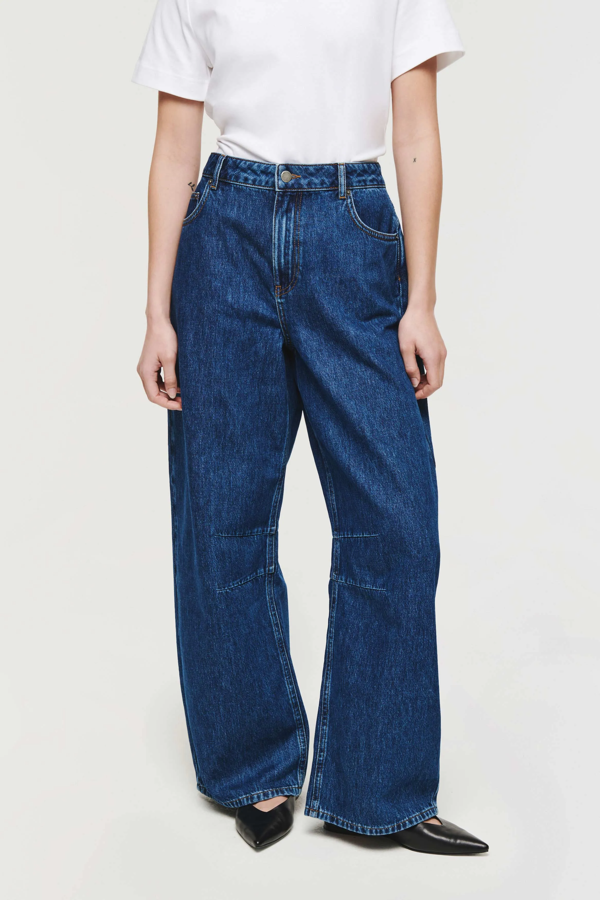 Markus Horseshoe Jeans sold by Aligne product image thumbnail 3