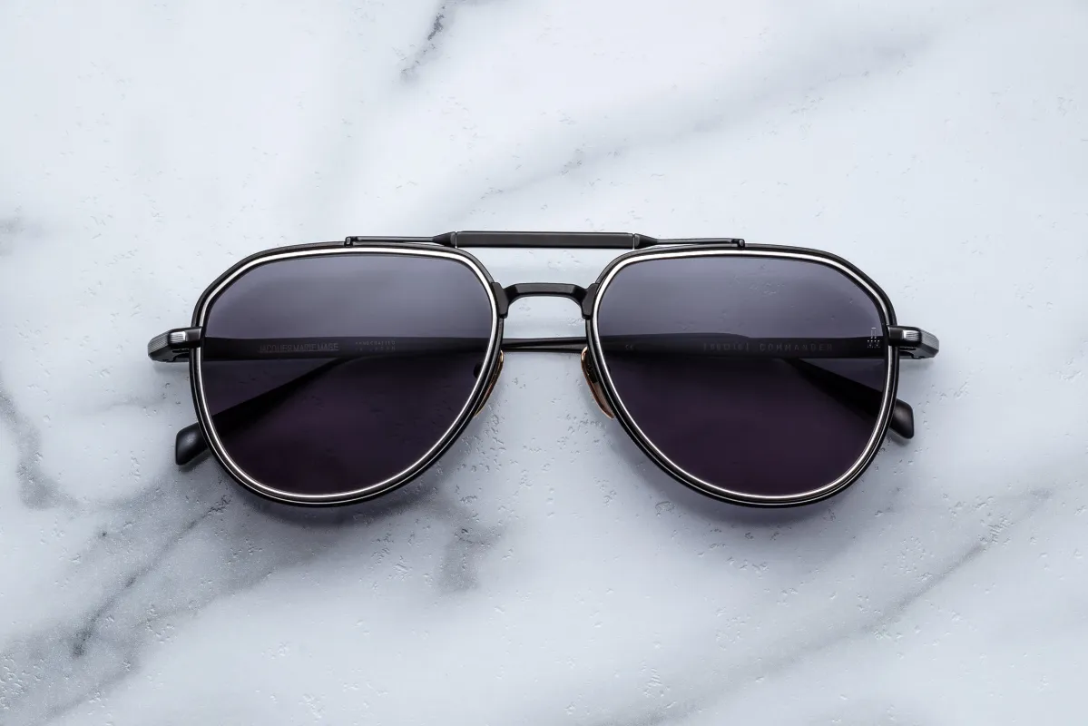 COMMANDER sold by Jacques Marie Mage