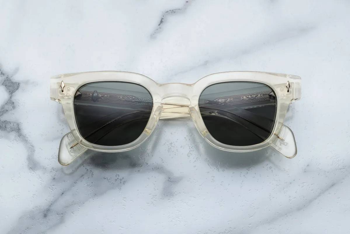 JULIEN sold by Jacques Marie Mage