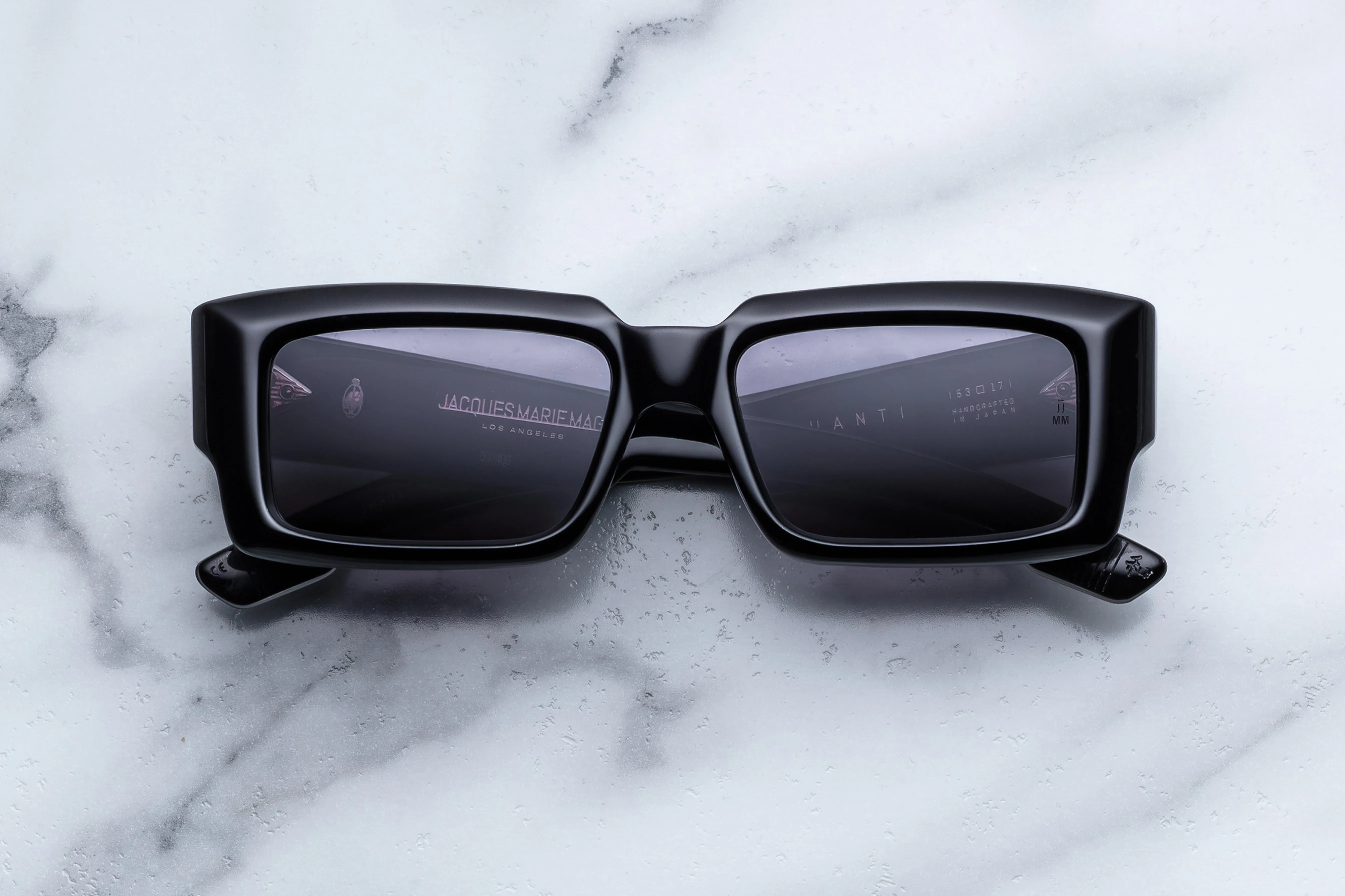 QUANT sold by Jacques Marie Mage