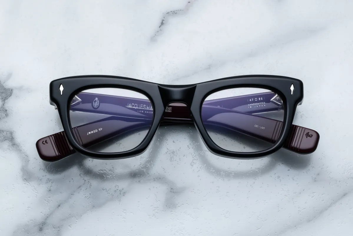 GODARD sold by Jacques Marie Mage