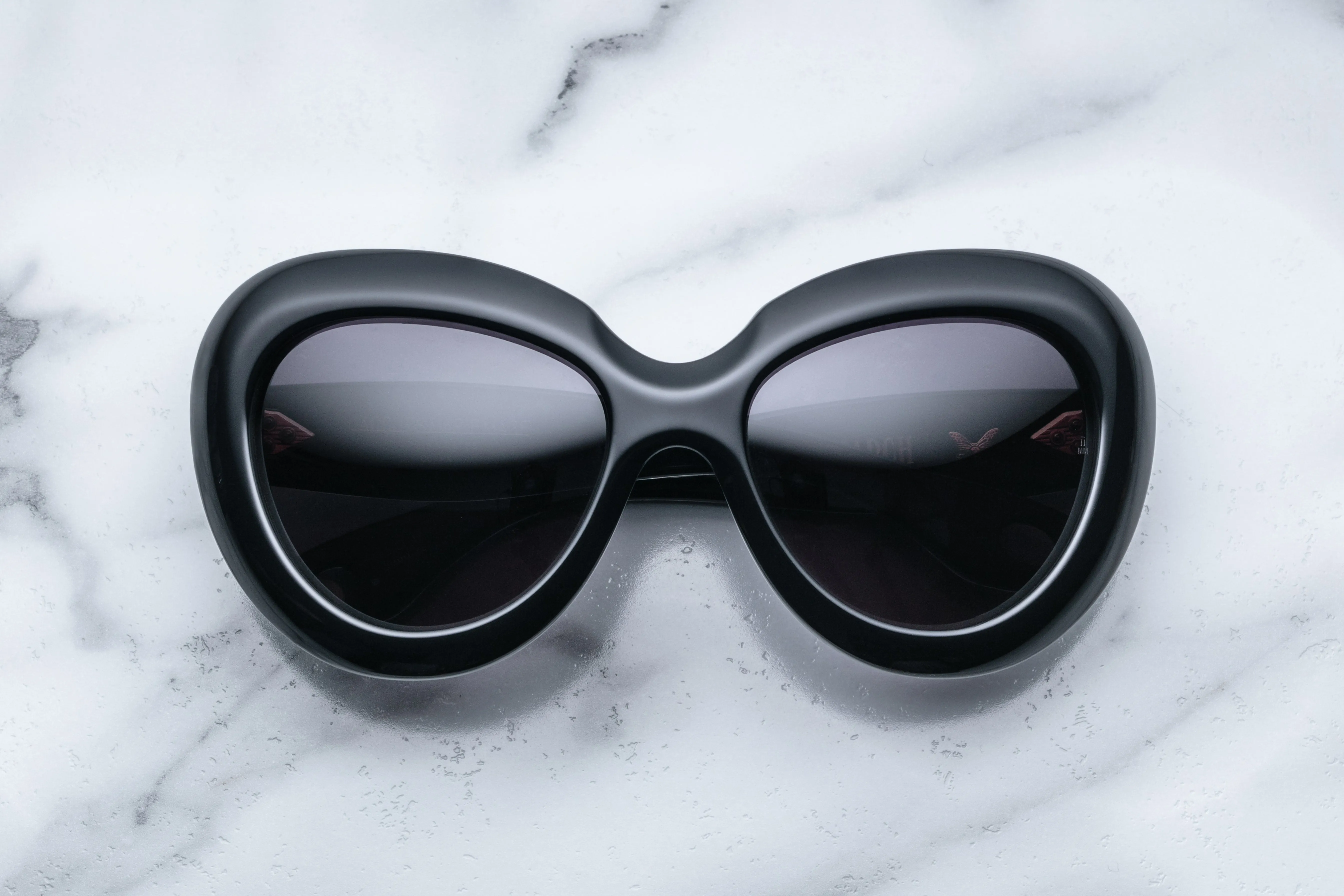 MONARCH sold by Jacques Marie Mage product image thumbnail 2