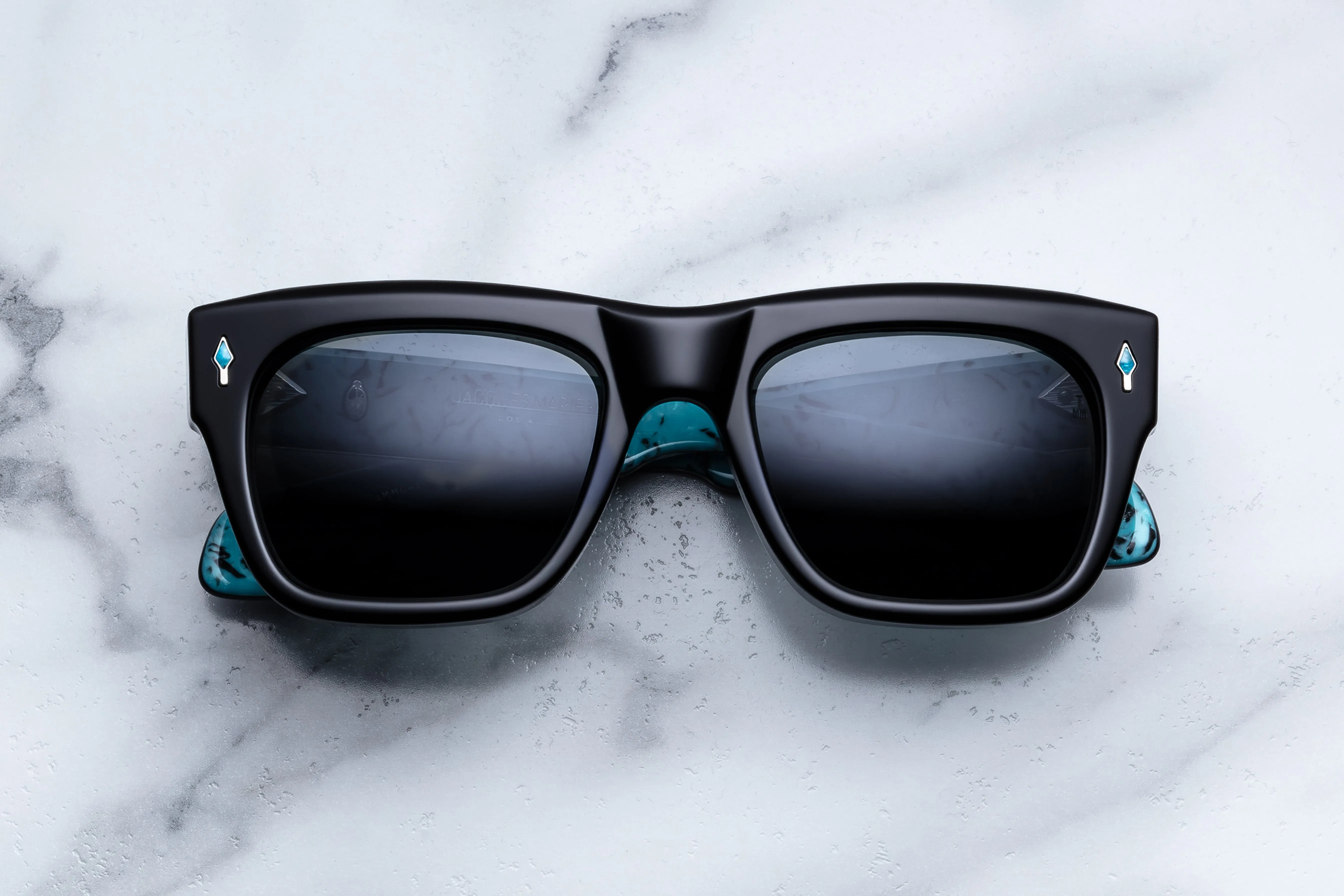 TURQUOISE COLLECTION: CASH sold by Jacques Marie Mage