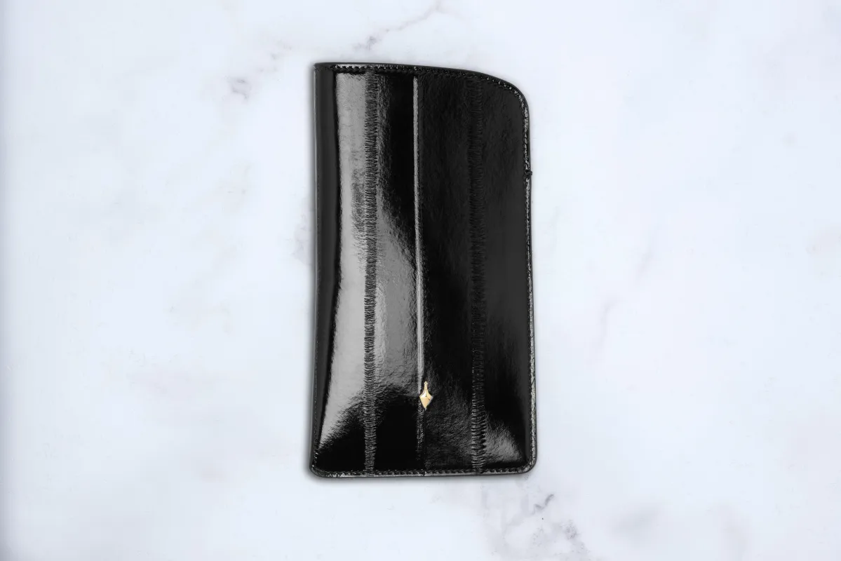 CIRCA SLIP CASE - EEL made by Jacques Marie Mage