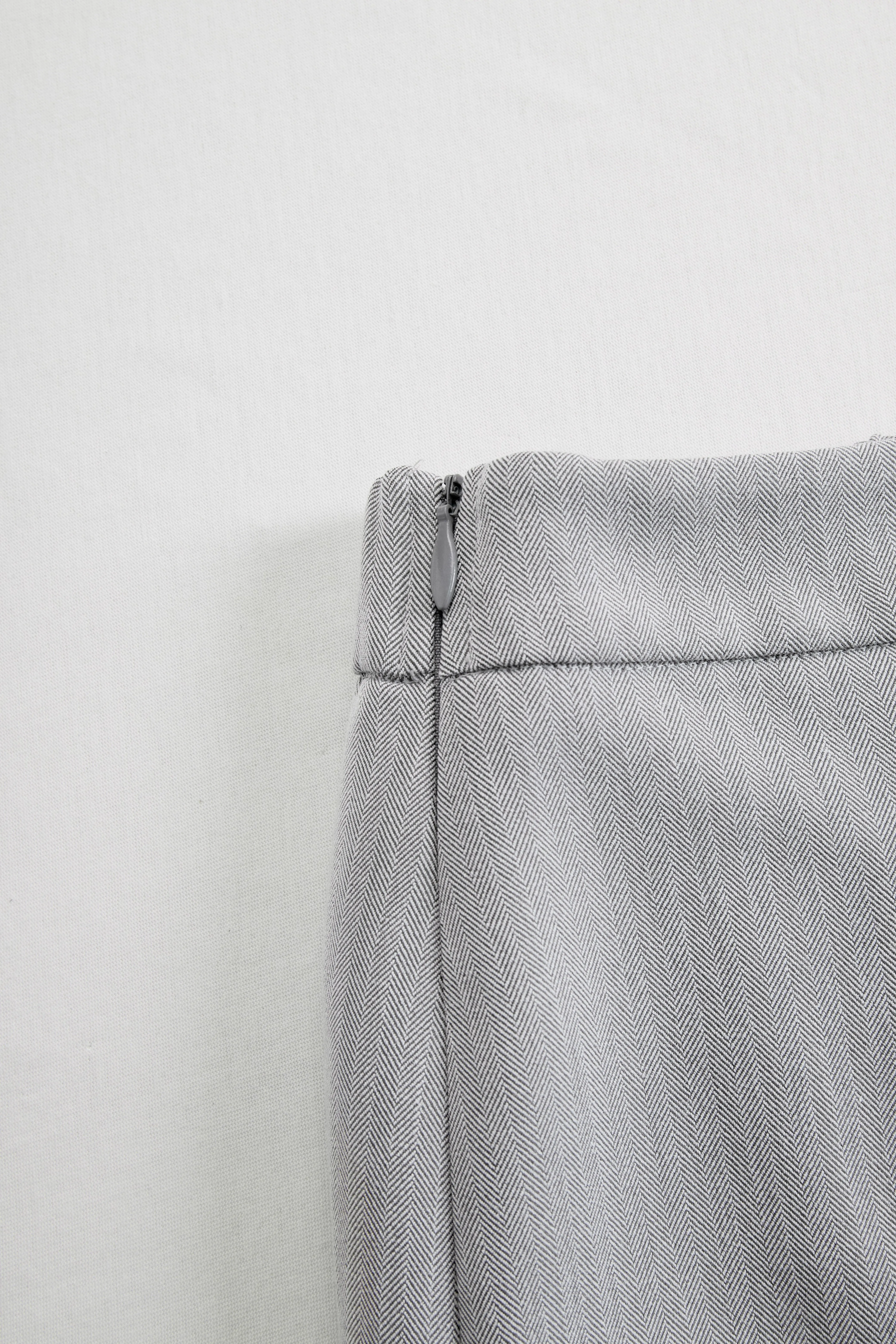 Elegant Herringbone Blazer & Pencil Skirt Set sold by Mooyius product image thumbnail 5