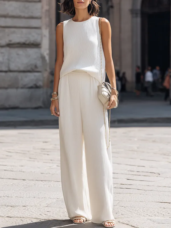 Pleated Sleeveless Relaxed Top And Wide-Leg Pants Set made by Mooyius