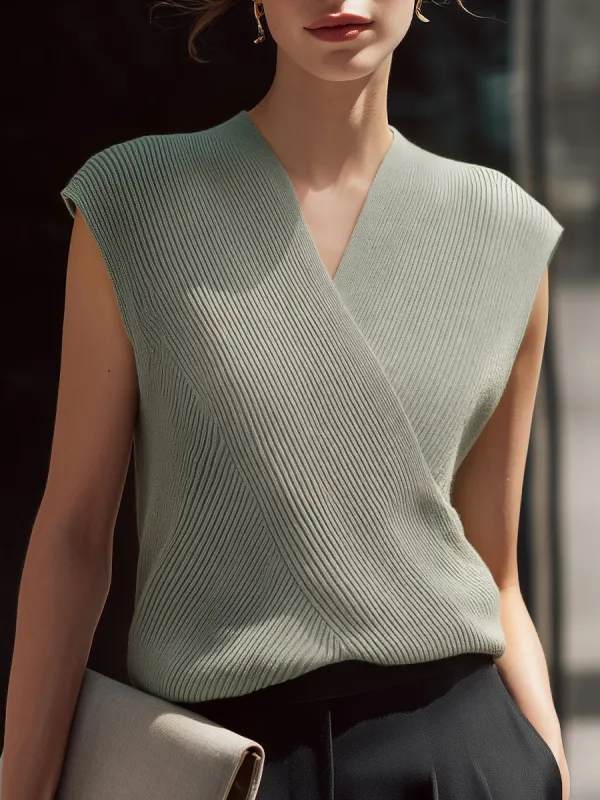 V-Neckline Sleeveless Ribbed Knit Top made by Mooyius