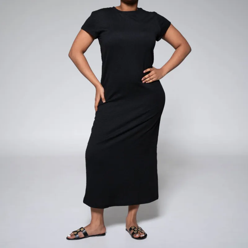 Black Short Sleeve Crinkle Dress sold by Fashion World