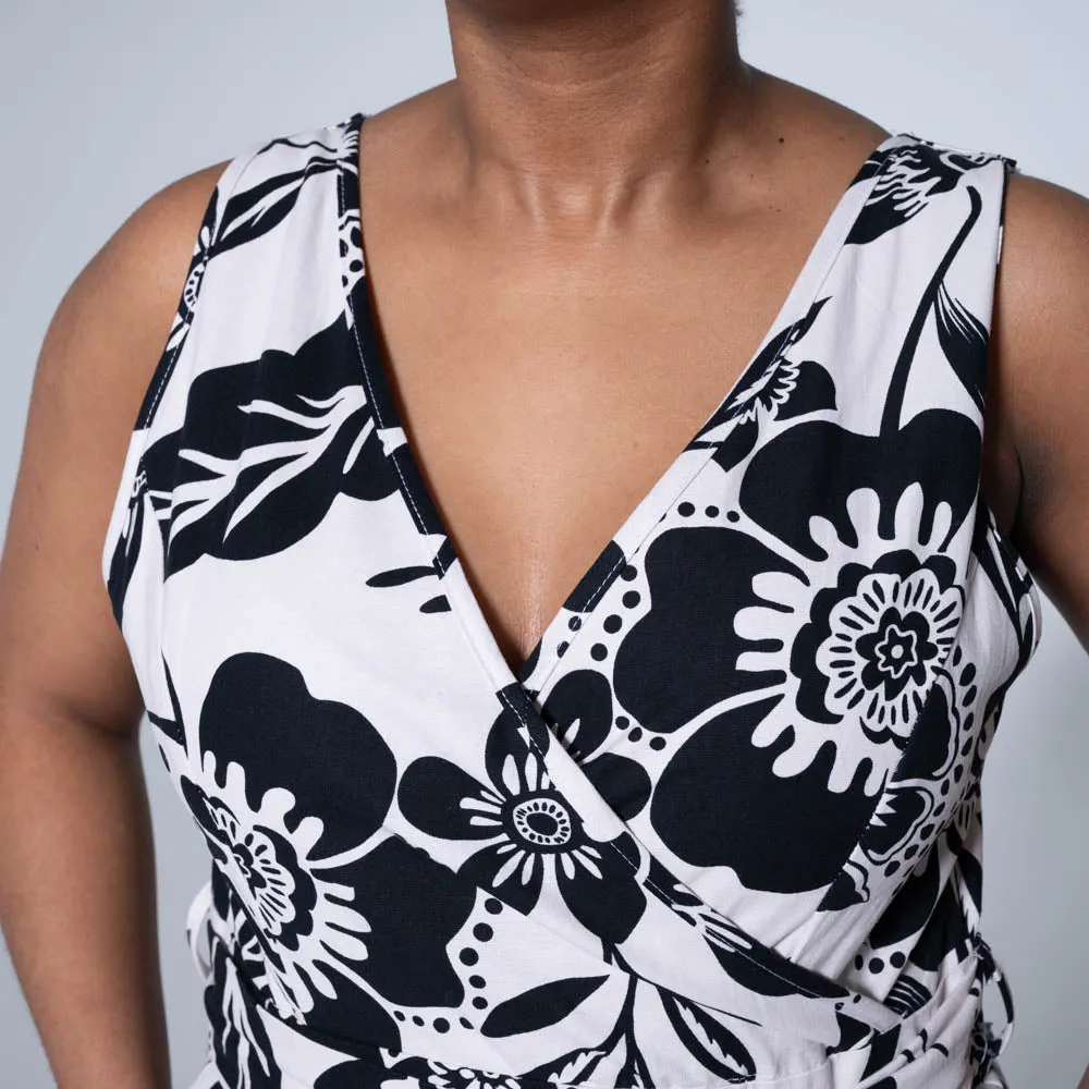 Sleeveless Printed Jumpsuit sold by Fashion World product image thumbnail 4