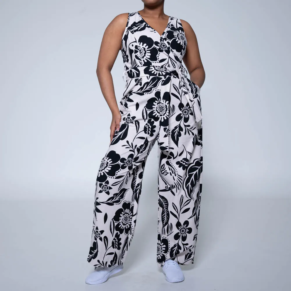 Sleeveless Printed Jumpsuit sold by Fashion World product image thumbnail 2