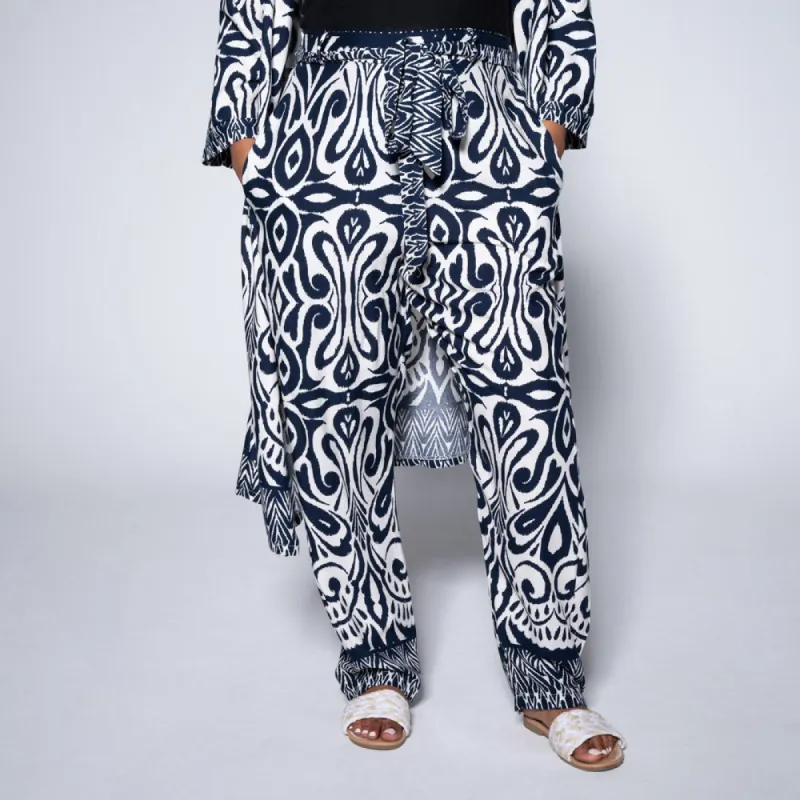 Plus Size Navy Printed Pants sold by Fashion World