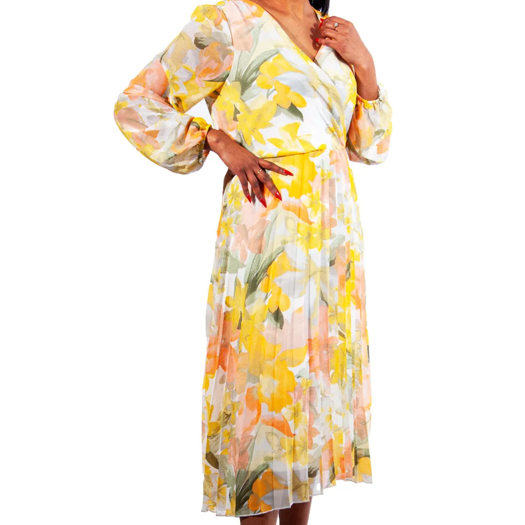 Printed Pleated Chiffon Dress sold by Fashion World product image thumbnail 2