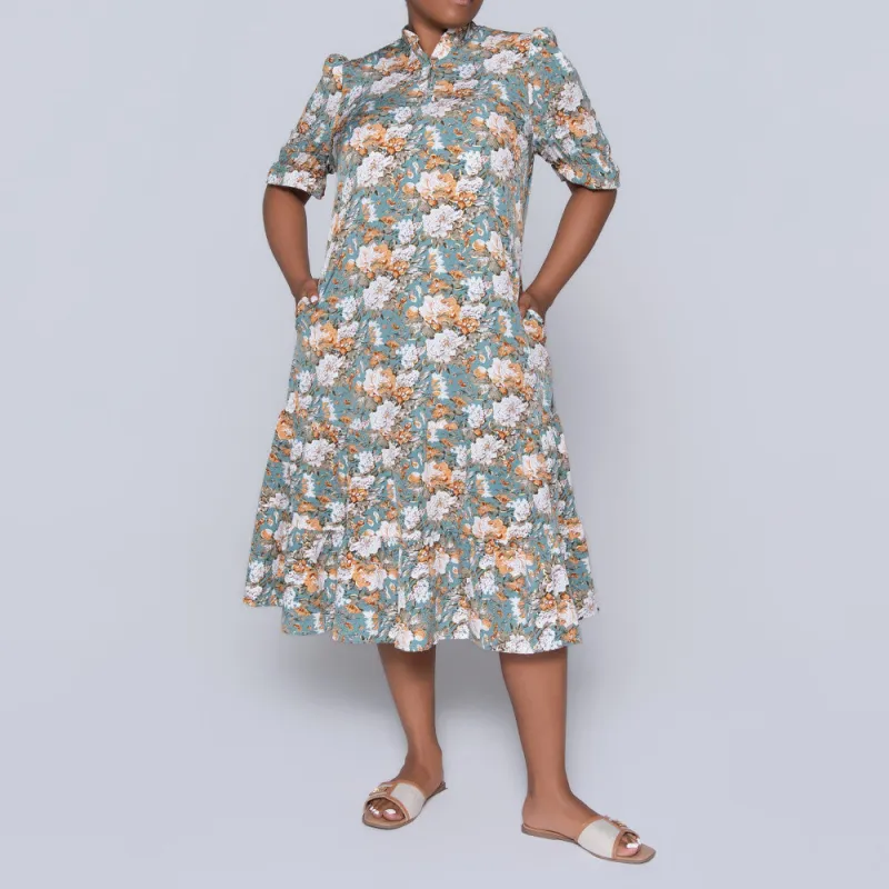 Short Sleeve Plus Size Foil Print Tunic made by Fashion World