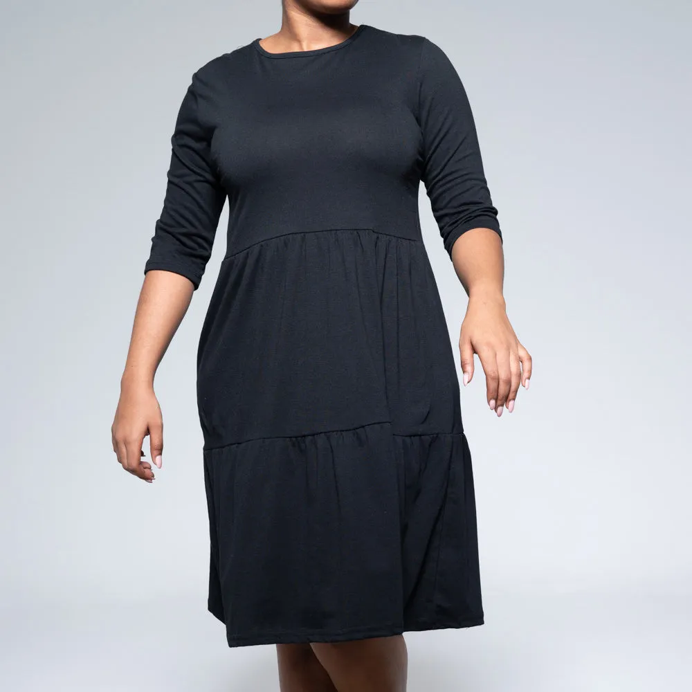 Black 3/4 Sleeve Trapeze Dress sold by Fashion World