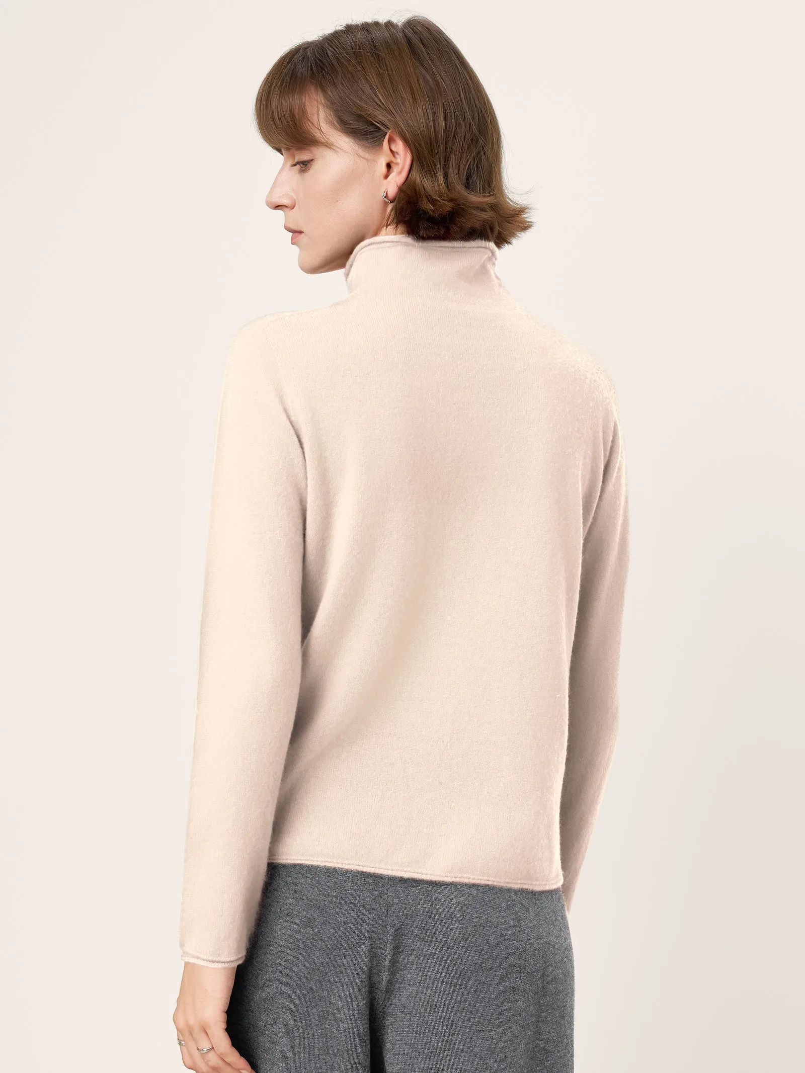 100% Mongolian Cashmere Rolled-Edge Turtleneck Sweater GIA sold by Lintico product image thumbnail 4