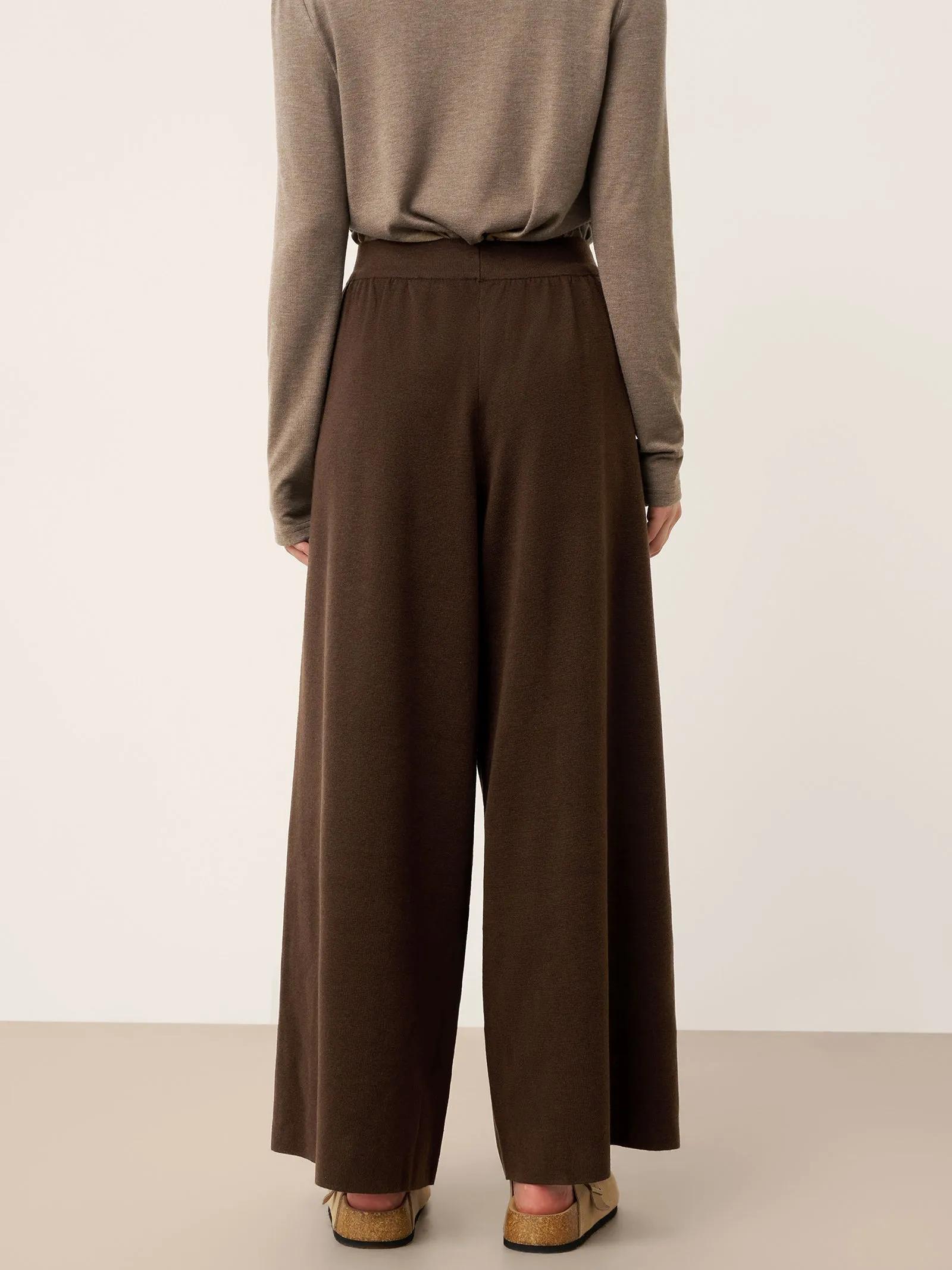 Merino Wool Elastic Waist Relaxed Straight-Leg Pants YVETTE sold by Lintico product image thumbnail 3