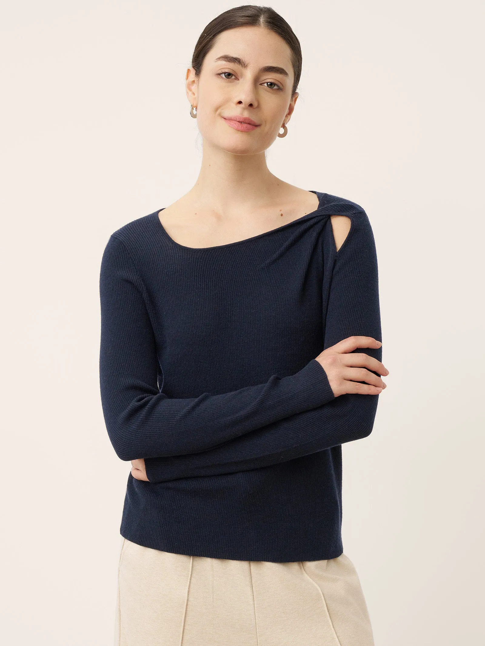 Merino Wool Knot Detail Asymmetric Cutout Top QUINNLEY sold by Lintico product image thumbnail 3