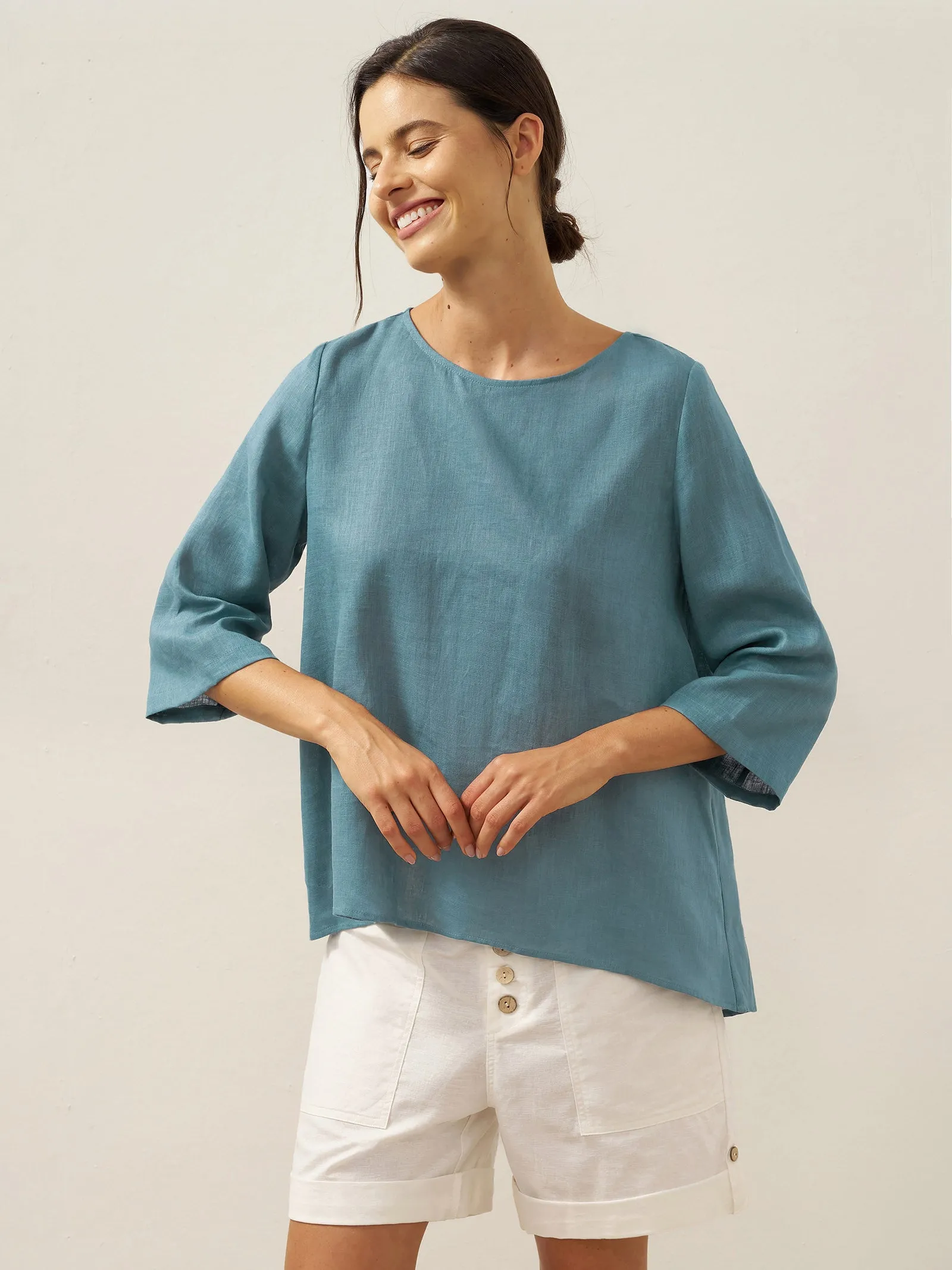 100% Linen Round Neck Asymmetrical Hem Top BRIANNA sold by Lintico product image thumbnail 4
