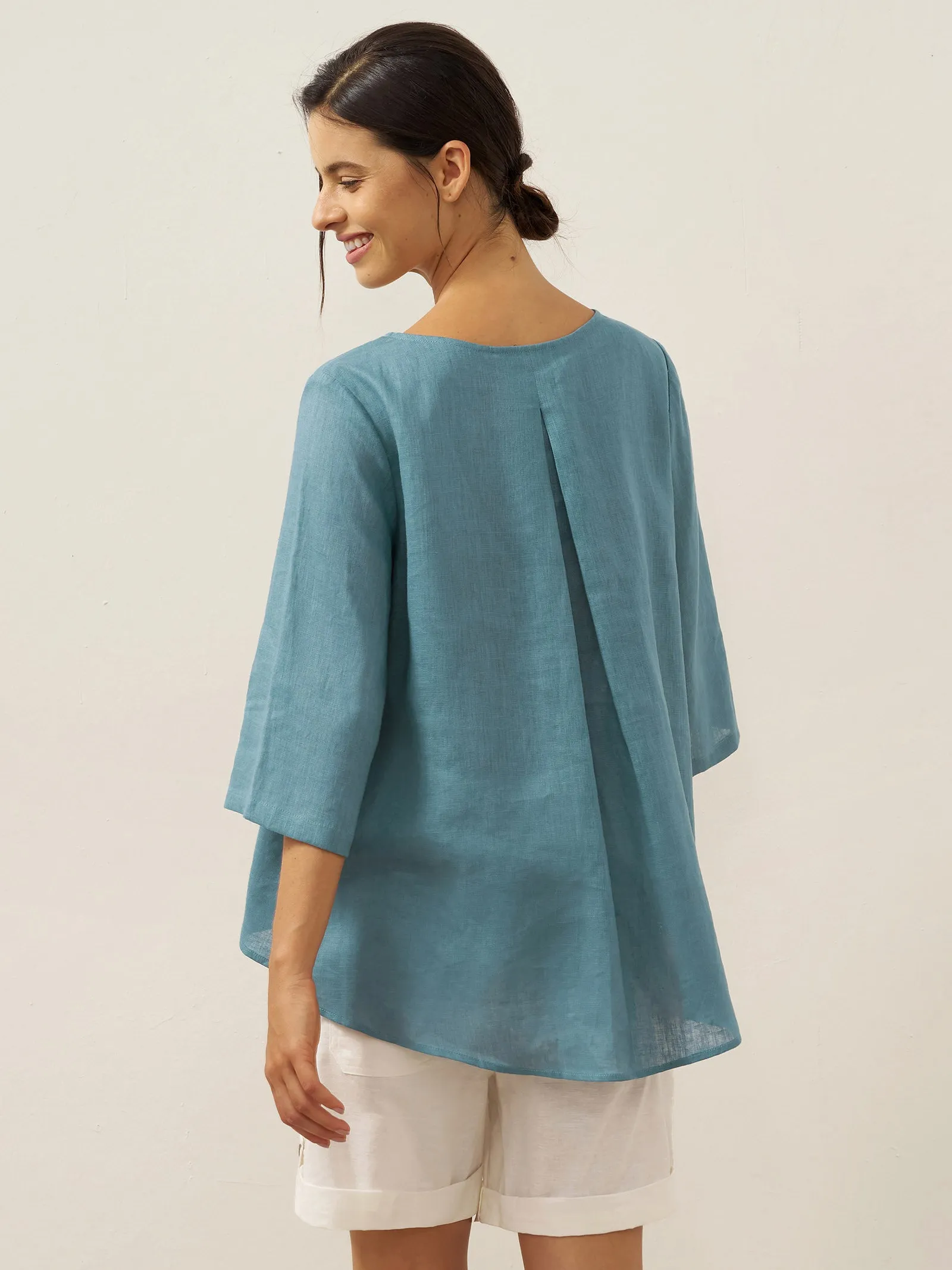 100% Linen Round Neck Asymmetrical Hem Top BRIANNA sold by Lintico product image thumbnail 2