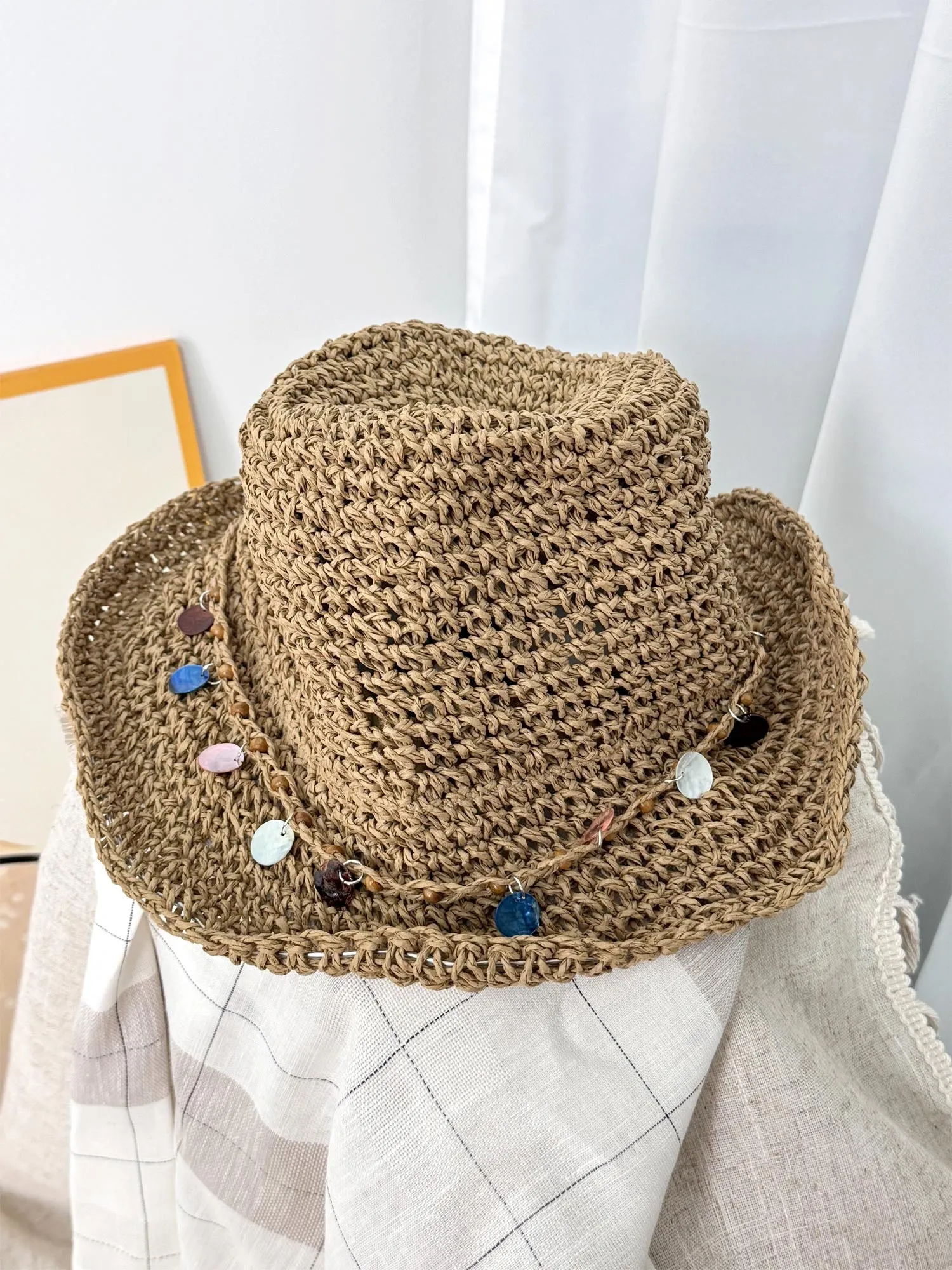 Foldable Wide Brim Straw Hat with Shell Decor sold by Lintico product image thumbnail 4