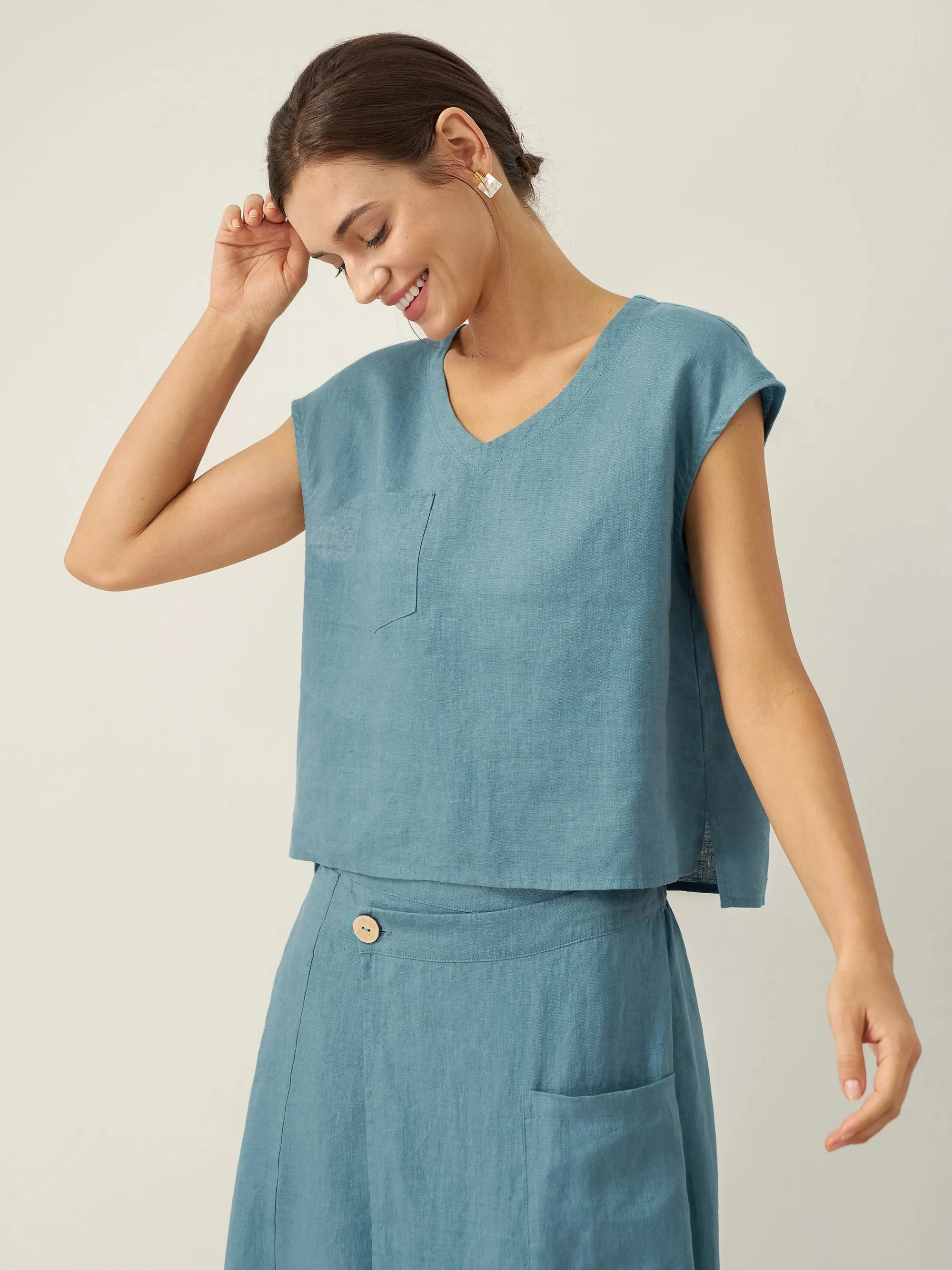 100% Linen V-Neck Cap Sleeve Crop Top FRESSA sold by Lintico product image thumbnail 2