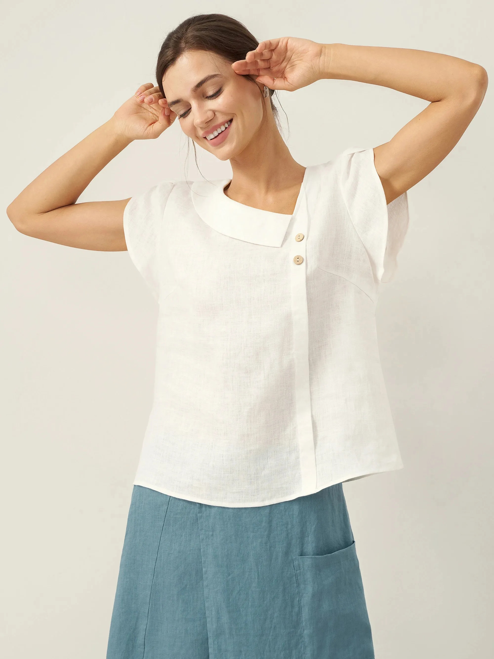 100% Linen Crescent Collar Flutter Sleeve Top FARA sold by Lintico product image thumbnail 4