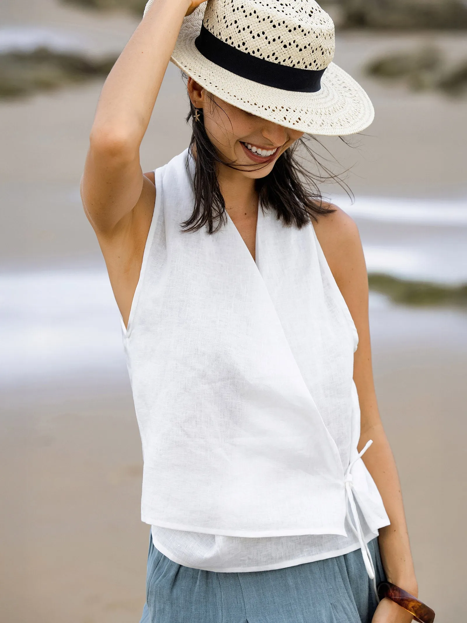 100% Linen Halter Neck Tie-Front Crop Top FAYE sold by Lintico product image thumbnail 4