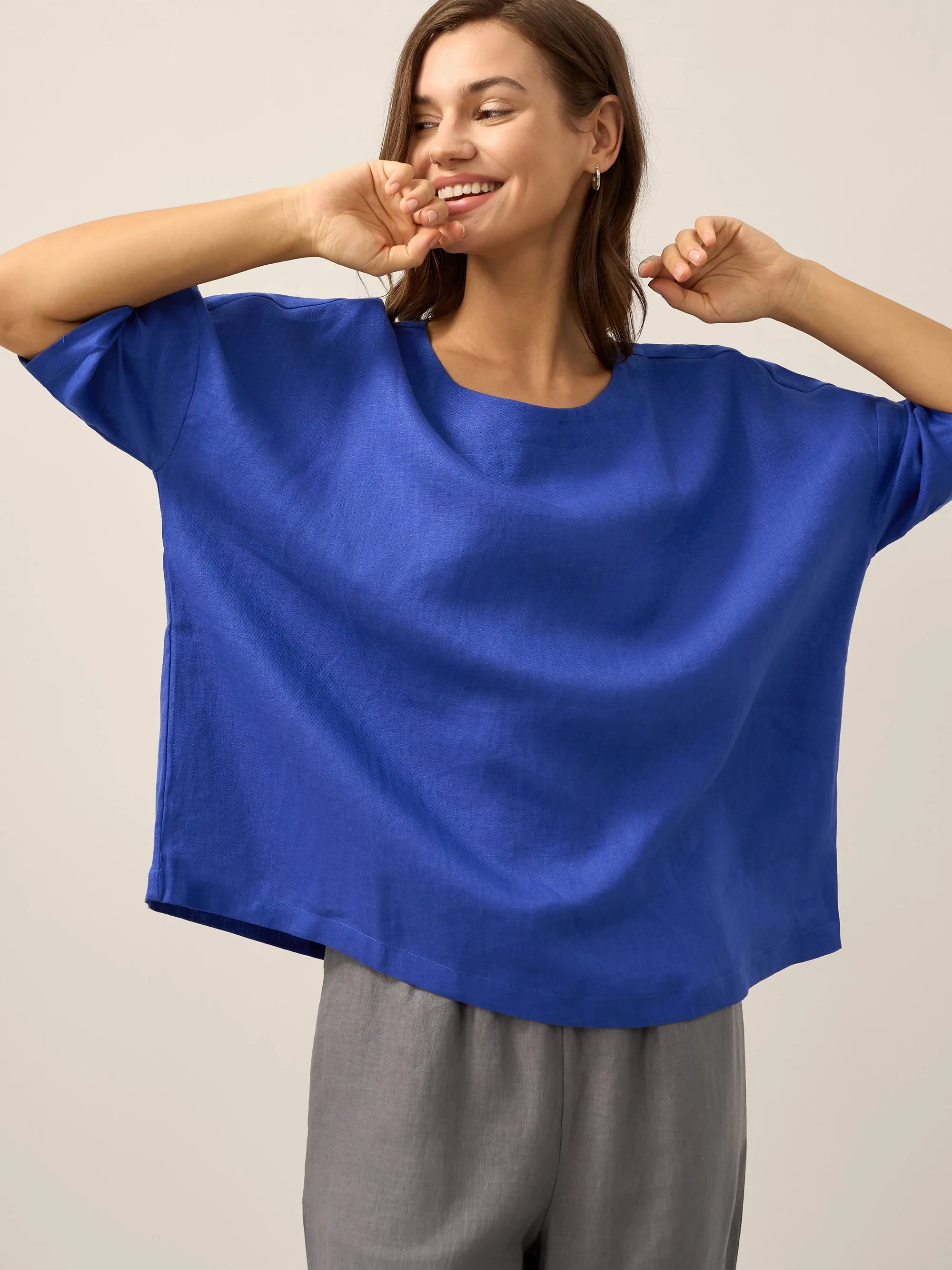 100% Linen Boatneck 3/4 Length Sleeve Top AURORA sold by Lintico product image thumbnail 2