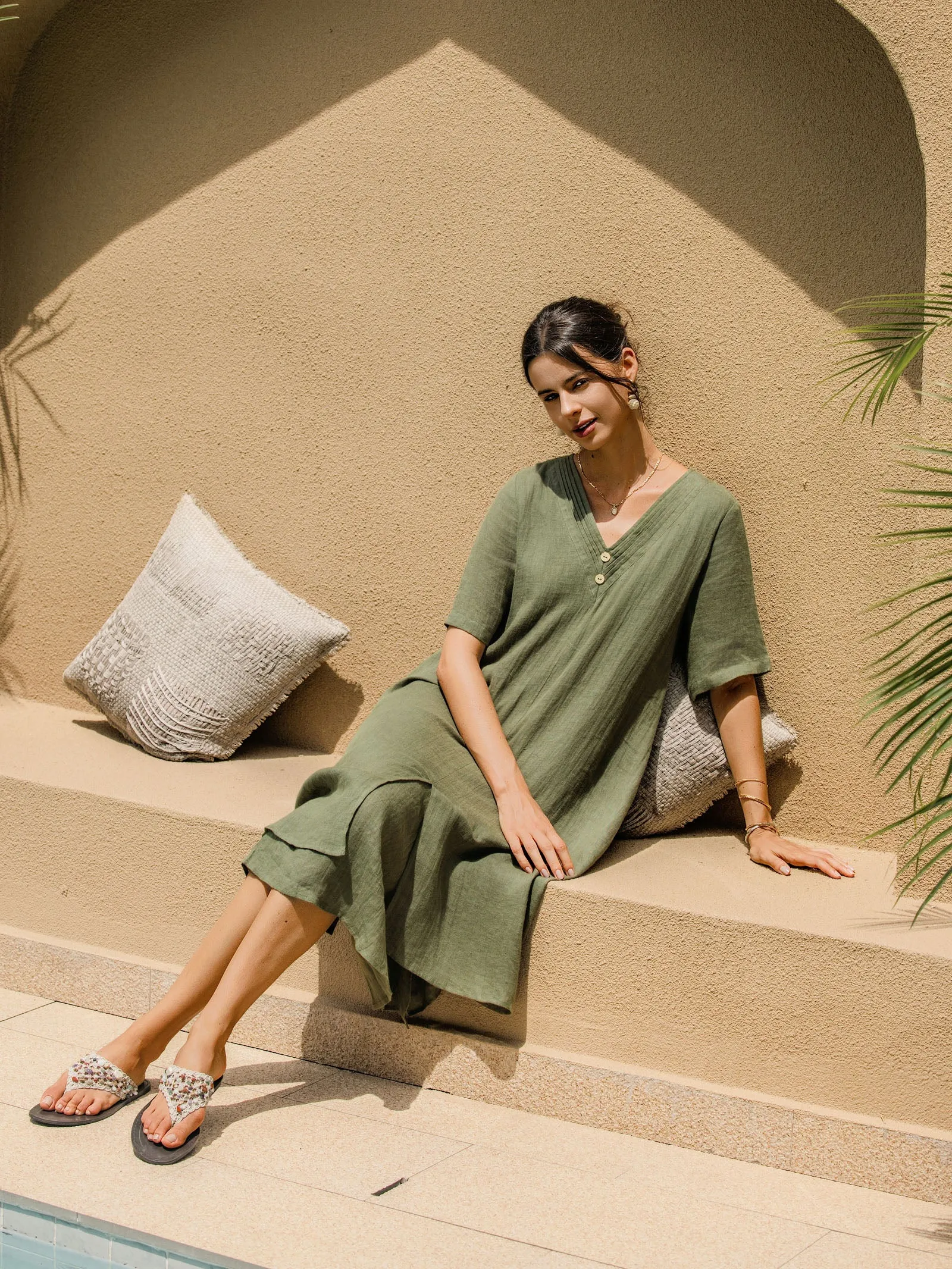 100% Linen V-Neck Double-Layer Midi Dress JAYDA sold by Lintico product image thumbnail 3