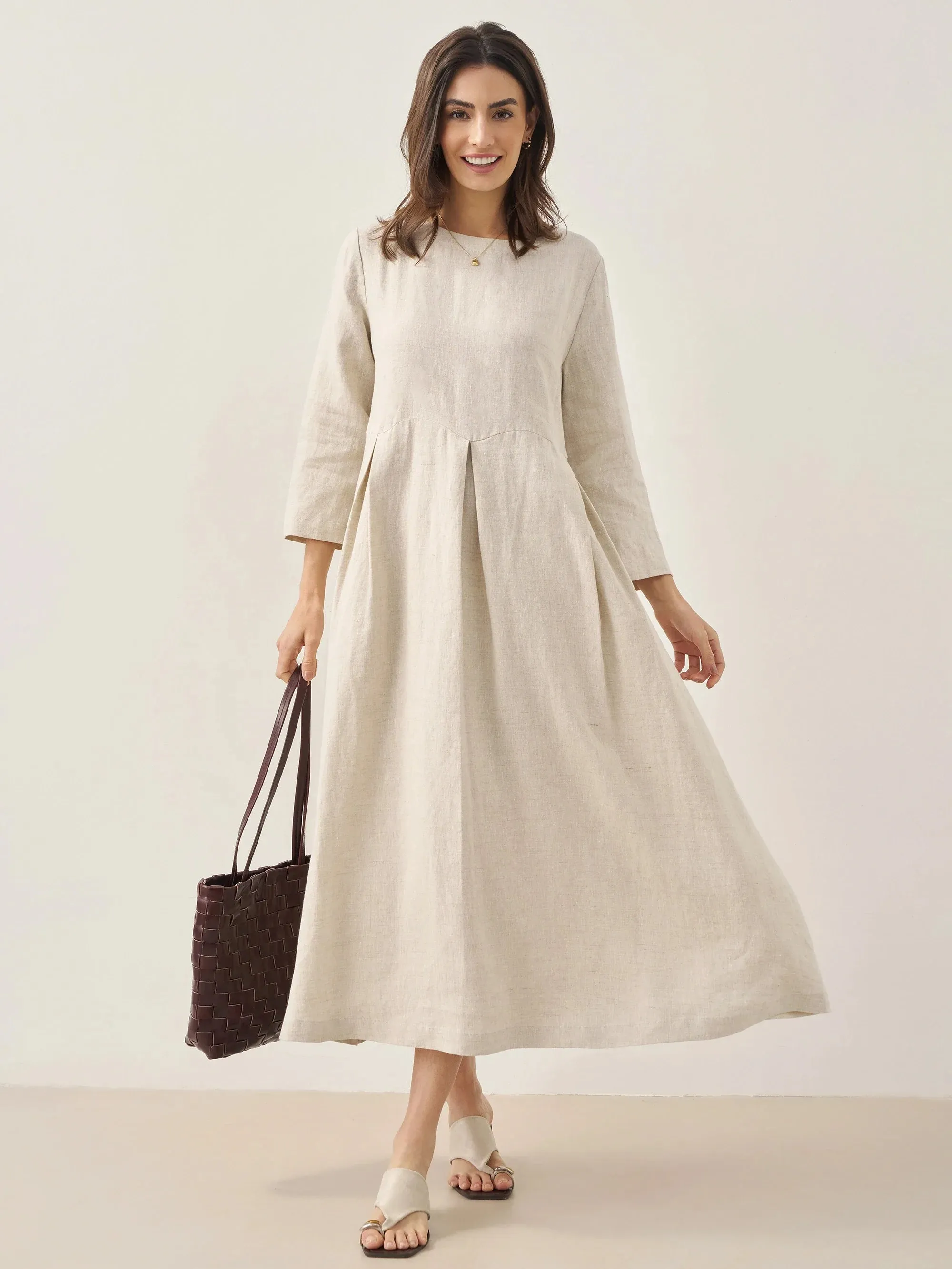 100% Linen Bateau Neck Pleated Maxi Dress ABIGAIL sold by Lintico product image thumbnail 4